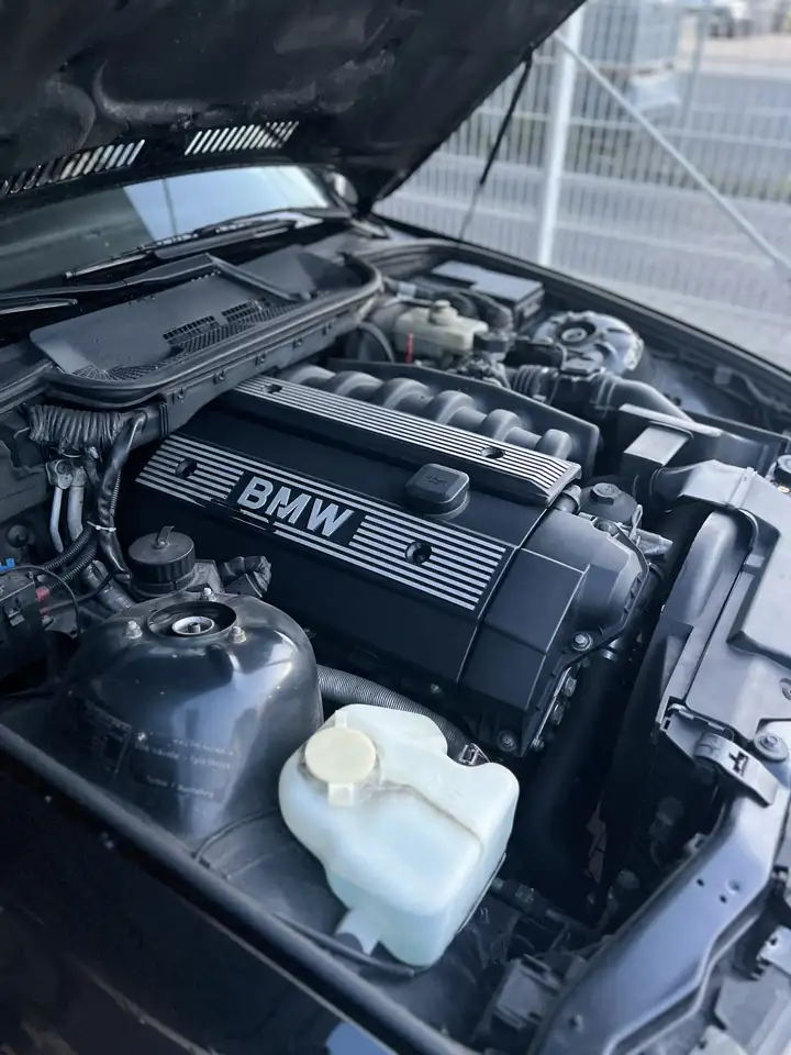 BMW 323i Coupe, foto 10
