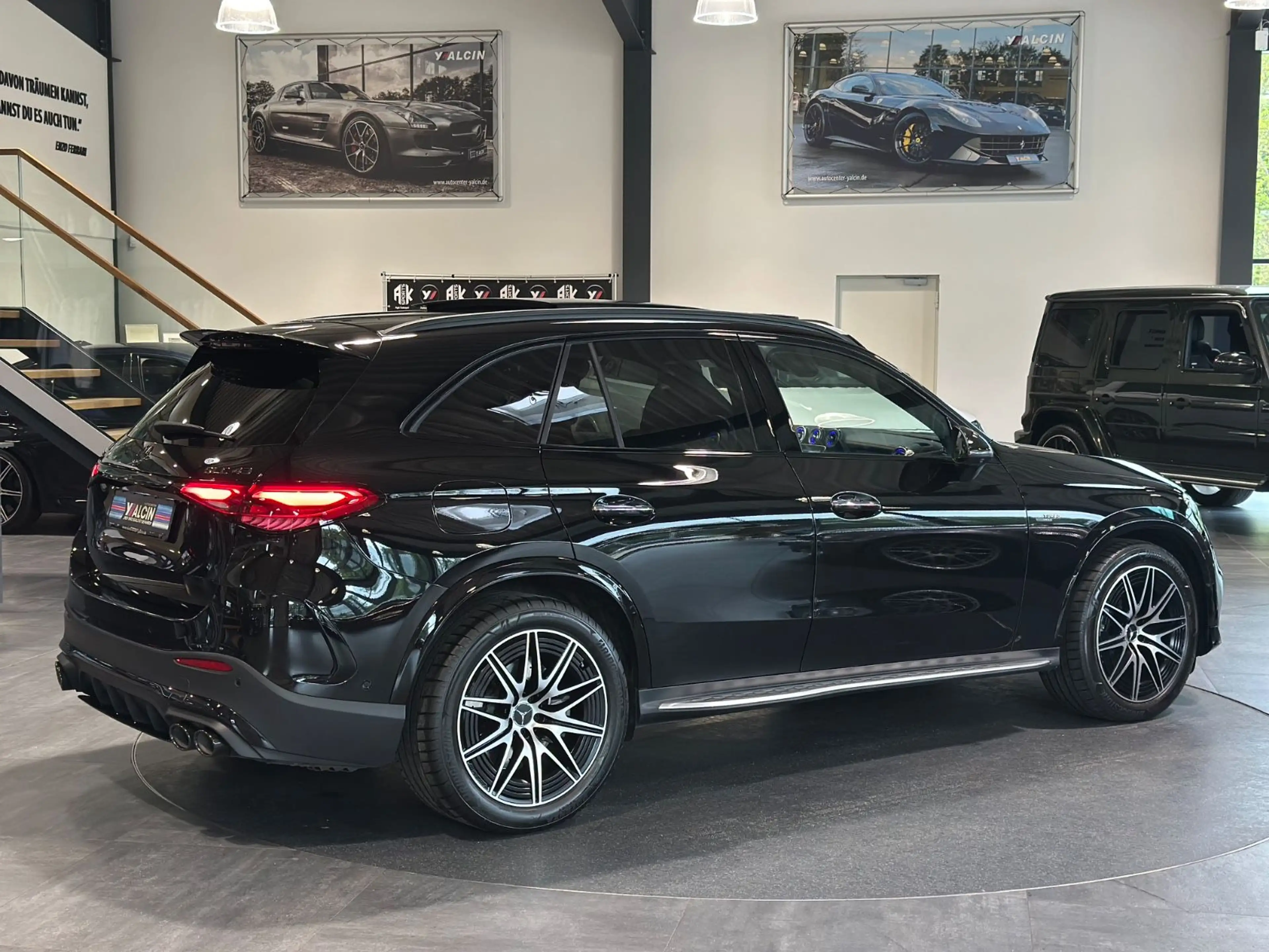 Mercedes-Benz GLC 43 AMG 4MATIC Aut. PANO/NIGHT/DIGITAL LED/NA — photo 3