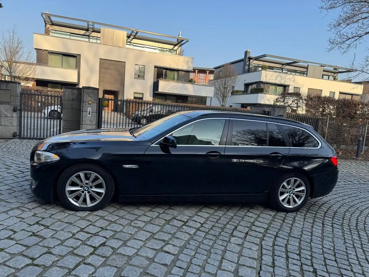 BMW 520
