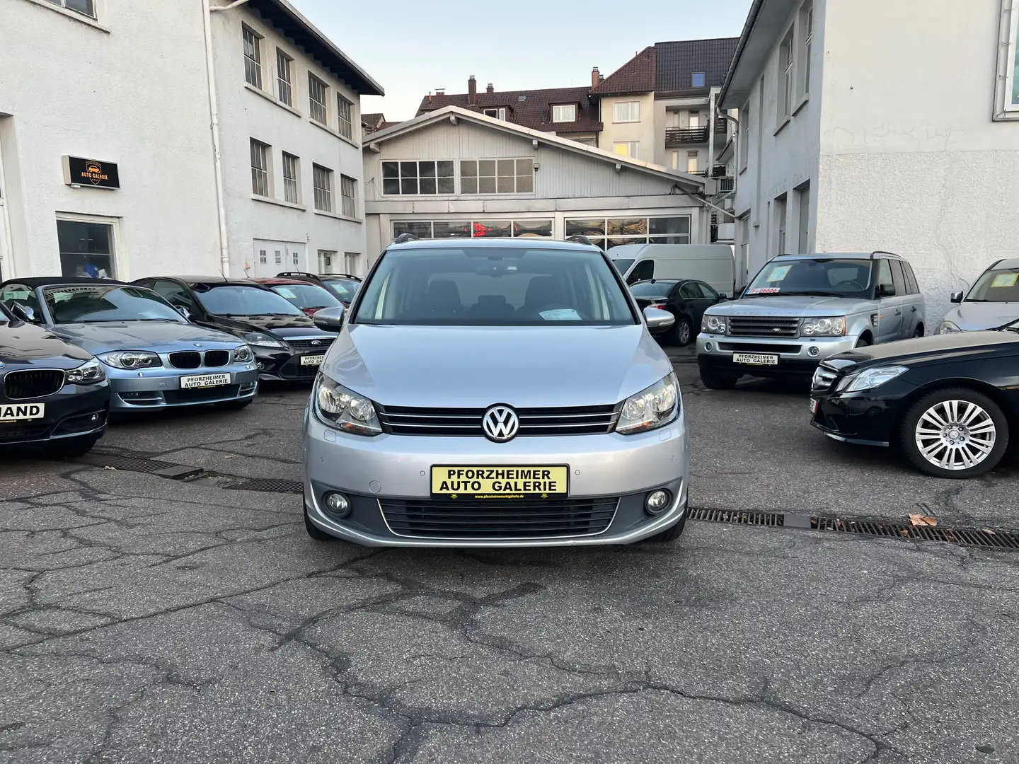 Volkswagen Touran Comfortline BMT Gris - 2