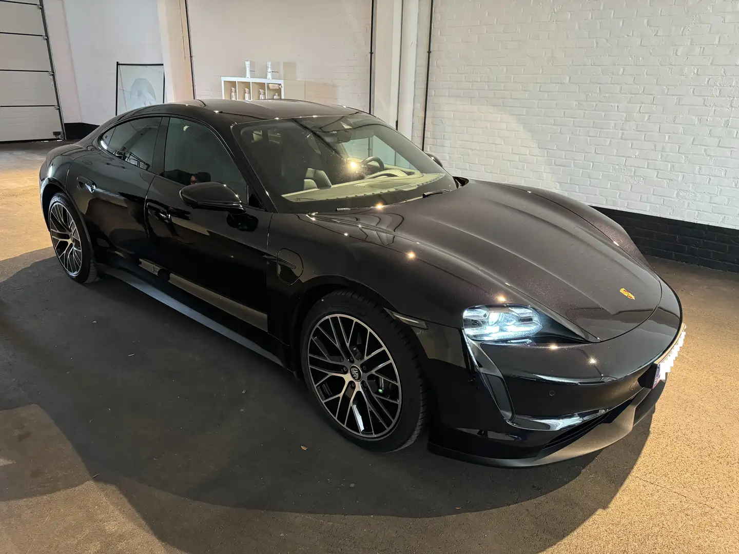 Porsche Taycan Taycan Noir - 2