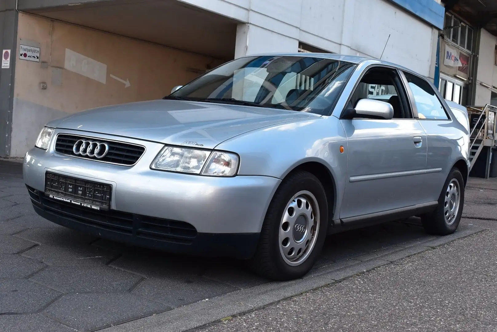 Audi A3 1.8 Automatik Tüv Neu*City Car Grau - 2