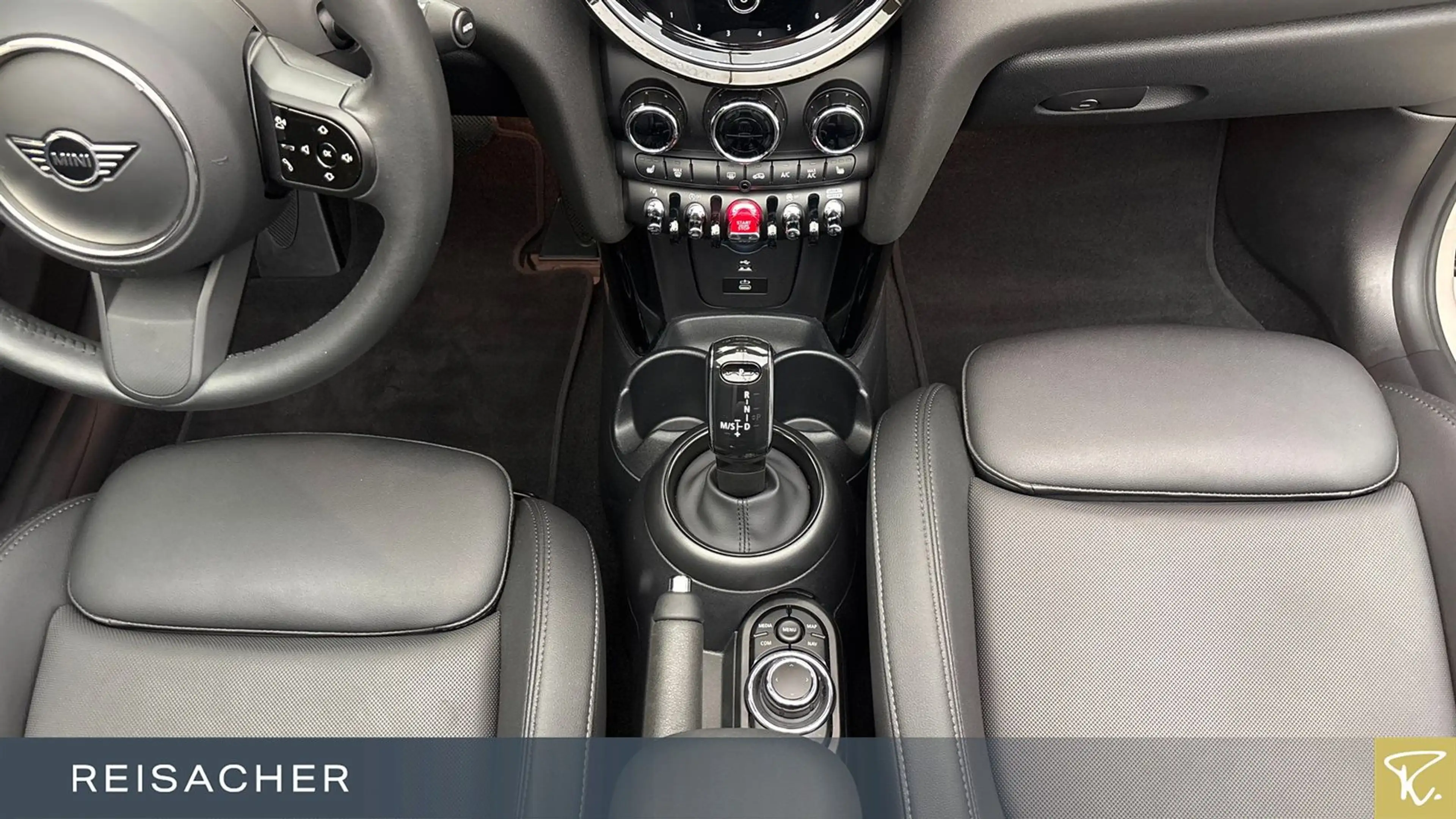 MINI Cooper Cabrio Classic Trim, Autom, RFK,HUD,LED — photo 11