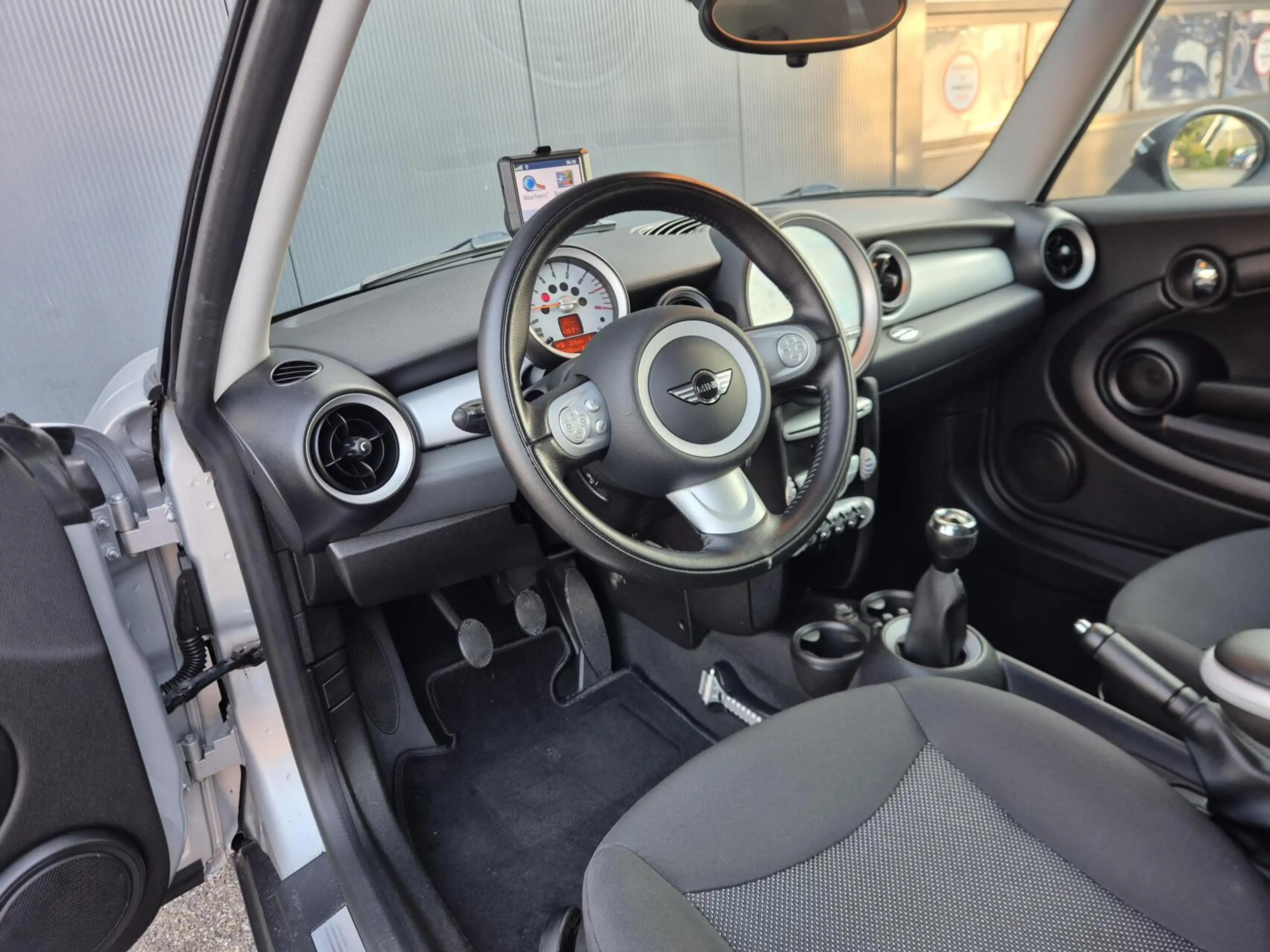 MINI Cooper Clubman 1.6 Business Line — photo 5