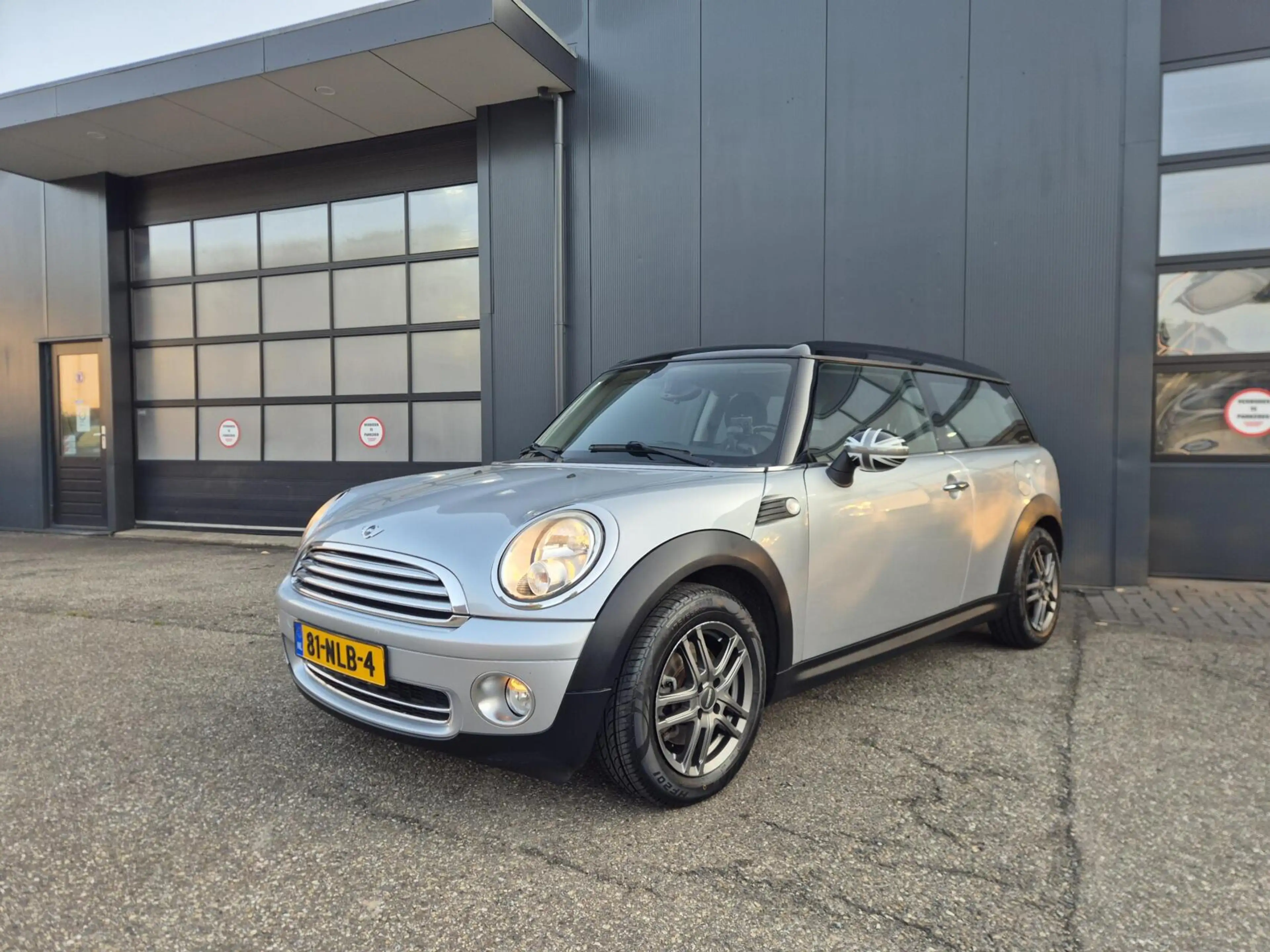 MINI Cooper Clubman 1.6 Business Line