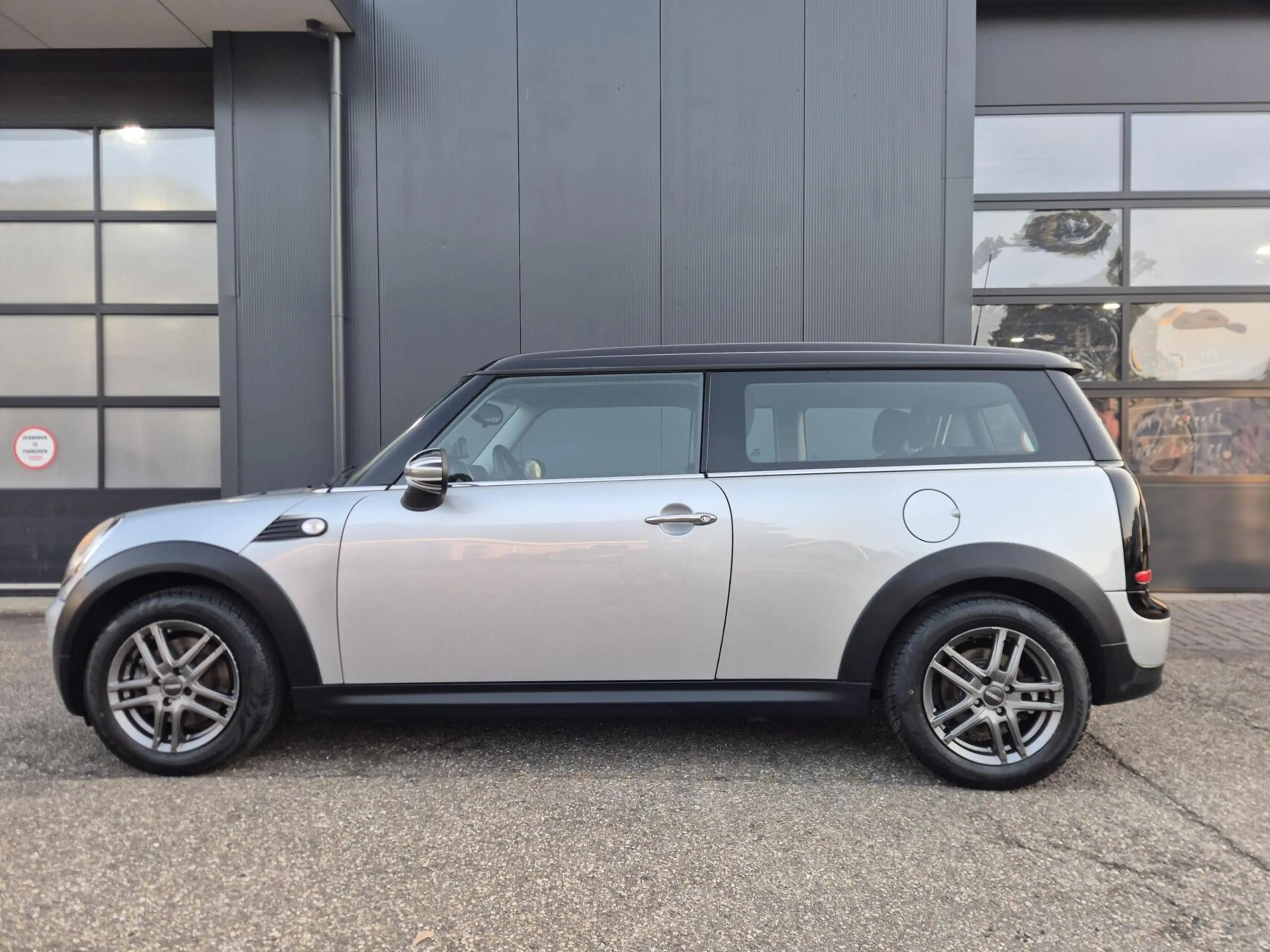 MINI Cooper Clubman 1.6 Business Line — photo 7