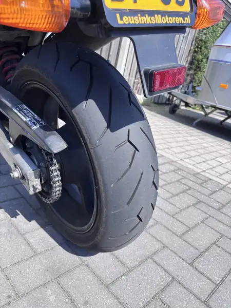 Honda Hornet - foto 3