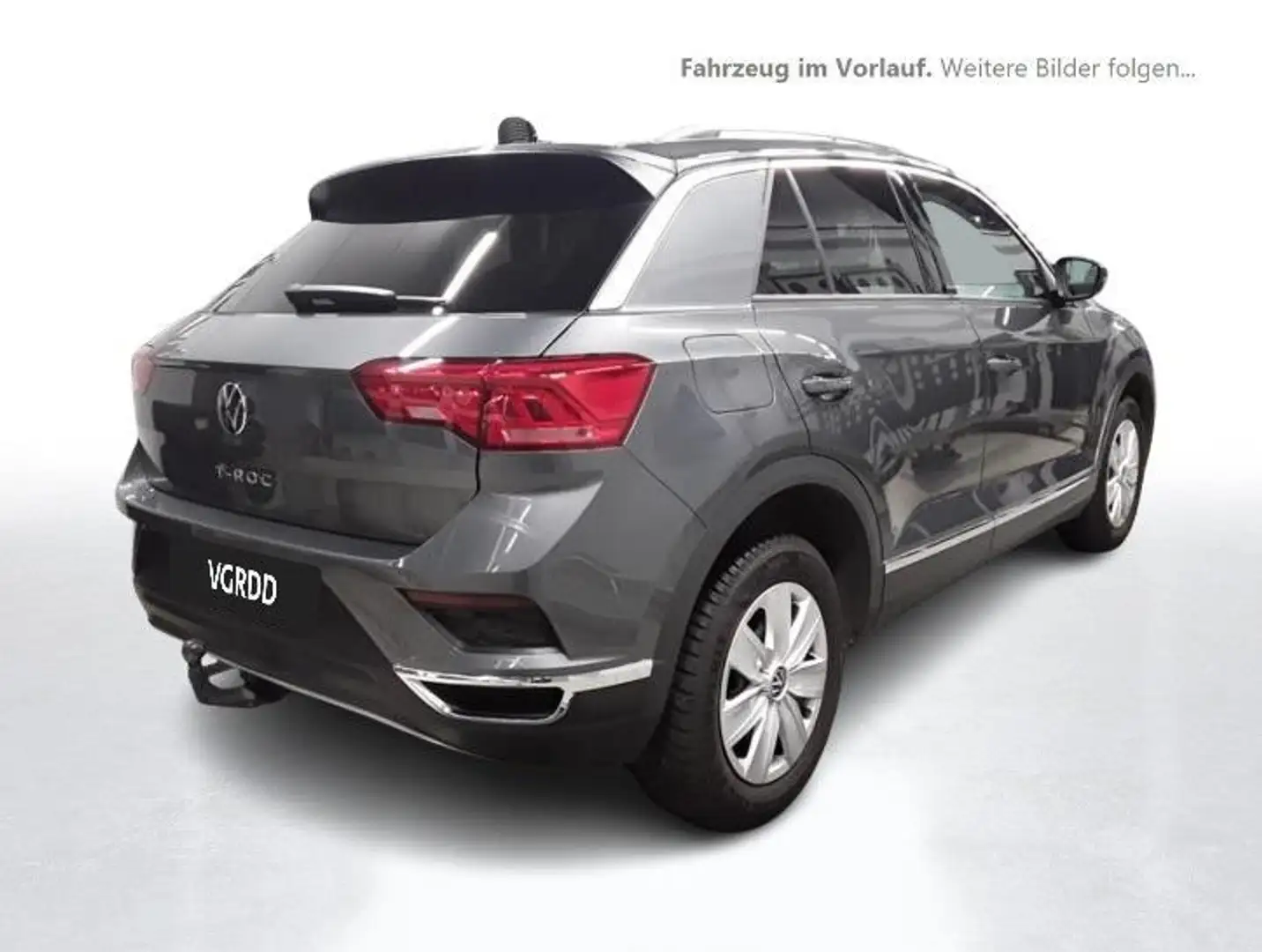 Volkswagen T-Roc Active 1.5 TSI LED AHZV NAVI APP BLIND PDC Grau - 2