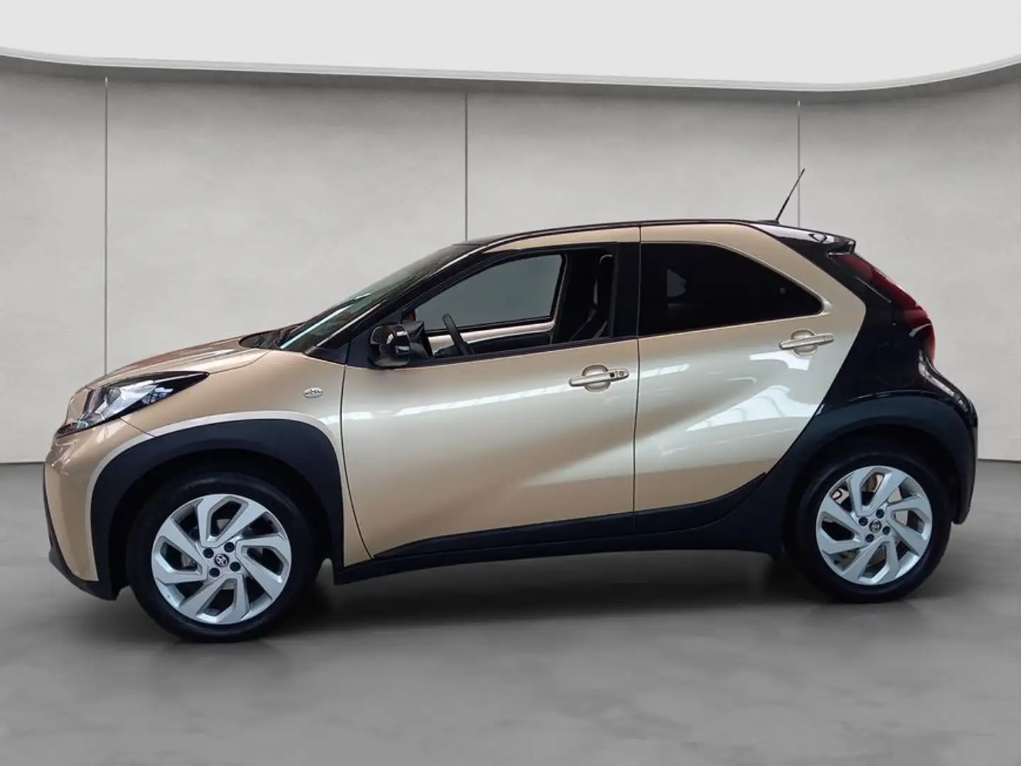 Toyota Aygo X X S-CVT Pulse /Klimaauto./Smart-Key/Rückfahrk Beige - 2
