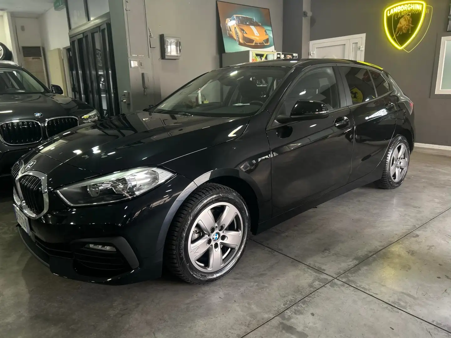 BMW 116 Serie 1 F40 116d *APP *PDC *NAVI *TAGLIANDI UFF Nero - 2