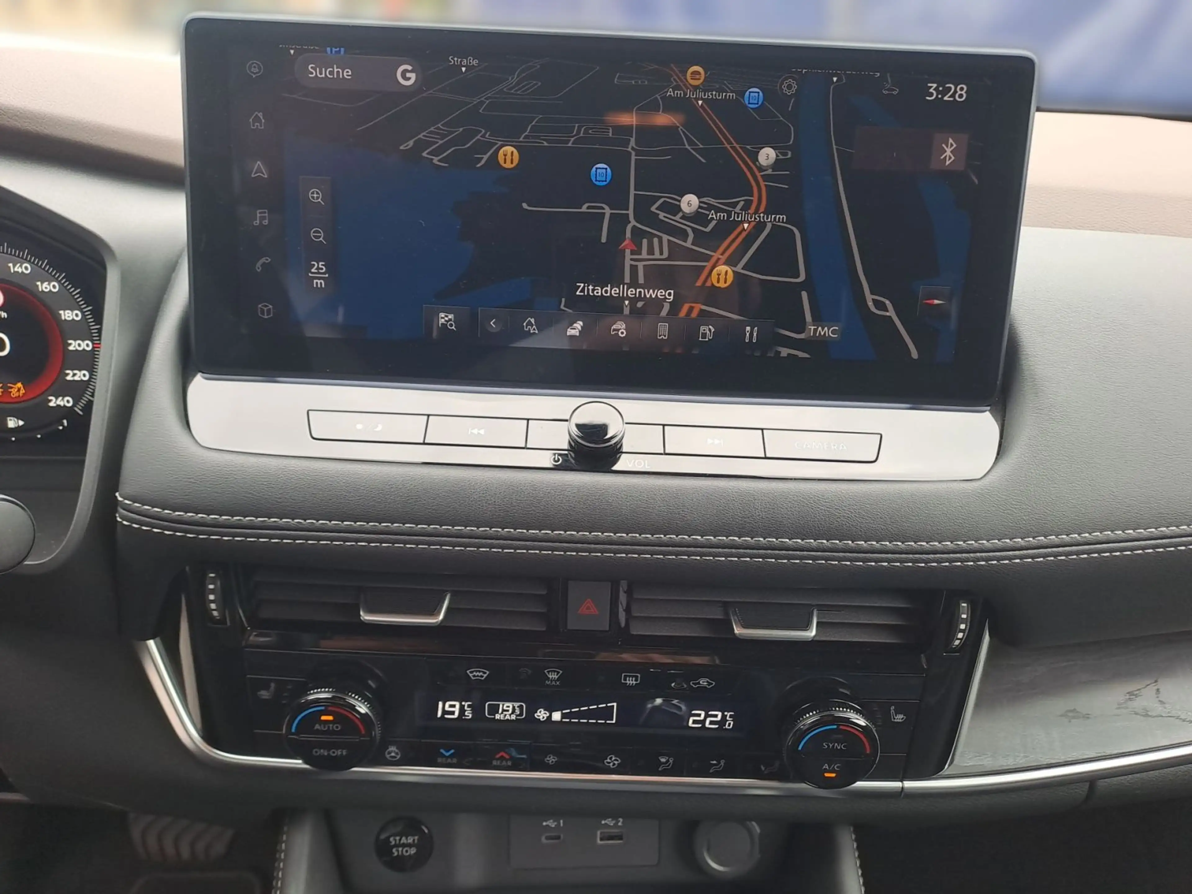 Nissan X-Trail 1.5 VC-T E-POWER Tekna HeadUp NAV CarPla — photo 9