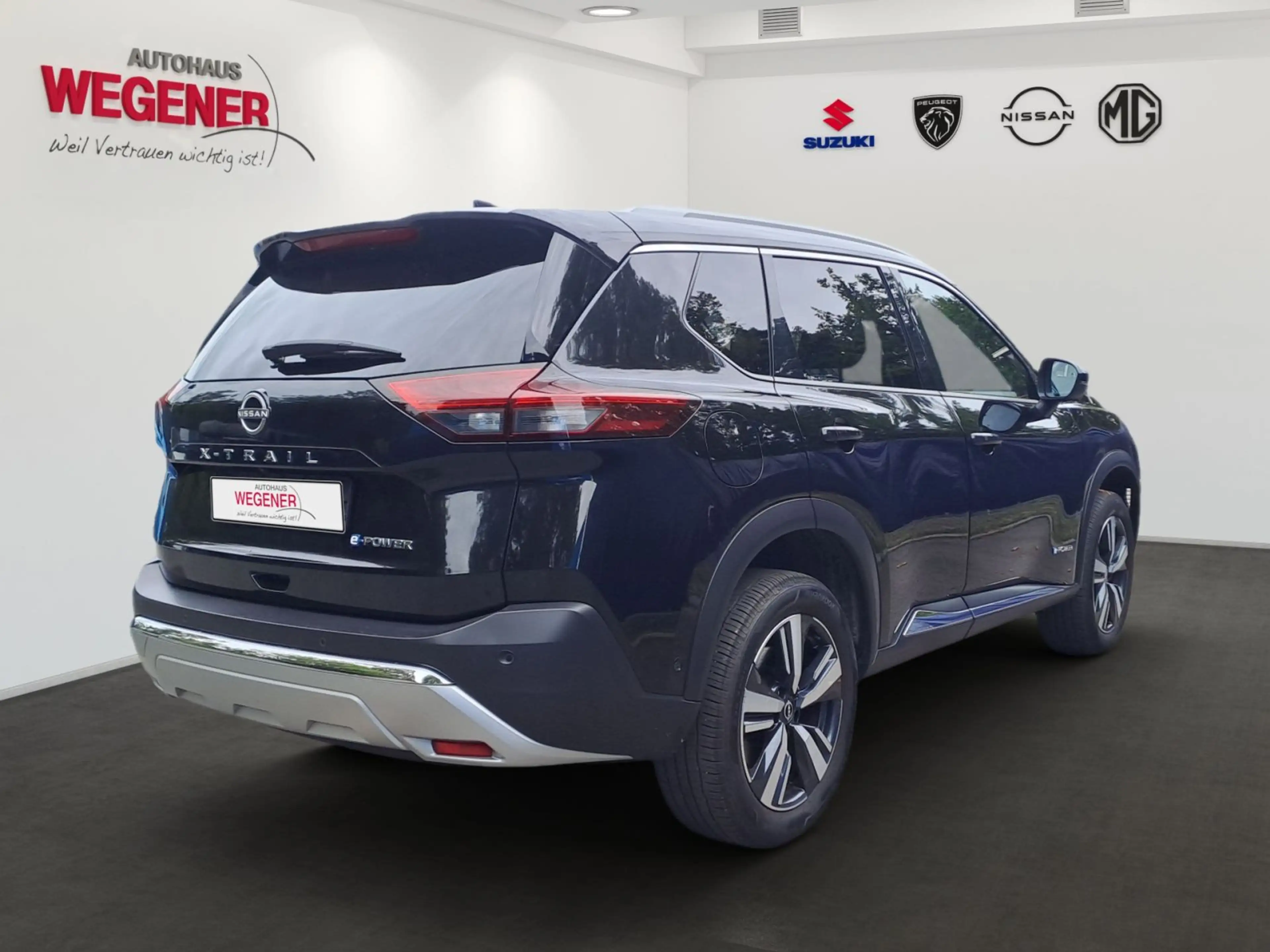 Nissan X-Trail 1.5 VC-T E-POWER Tekna HeadUp NAV CarPla — photo 3