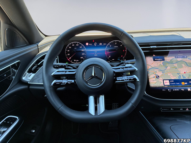 Mercedes-Benz E 220 d T AMG AHK Distronic+ Totw CarPlay 19"LM — photo 9