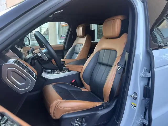 Land Rover Range Rover Sport view 10