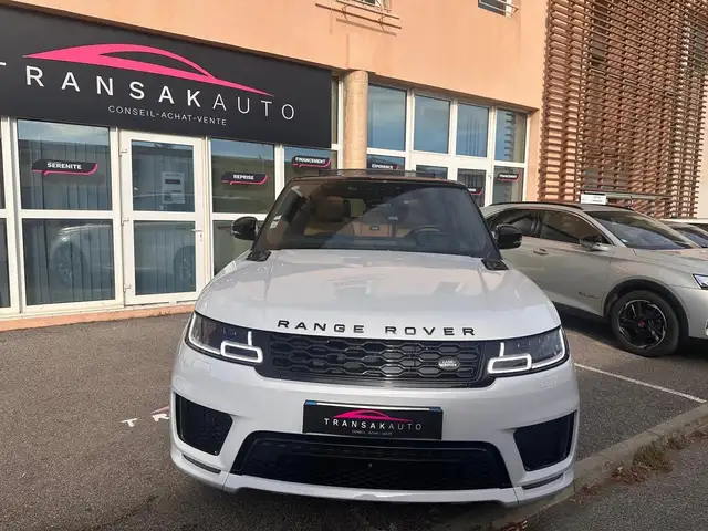 Land Rover Range Rover Sport view 2