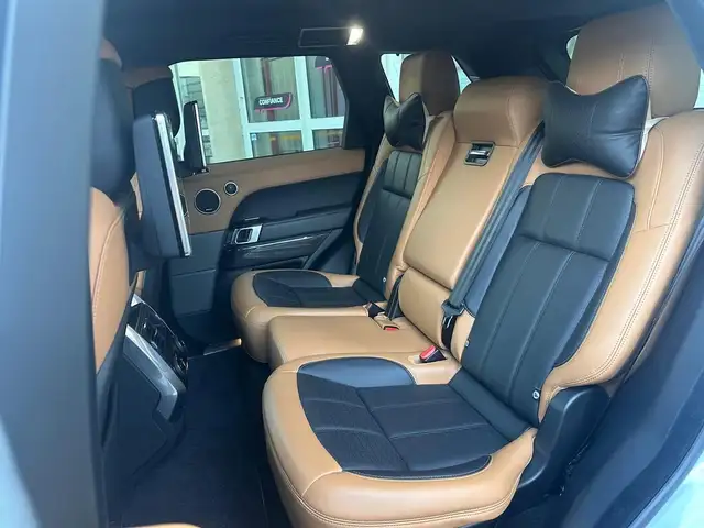 Land Rover Range Rover Sport view 15