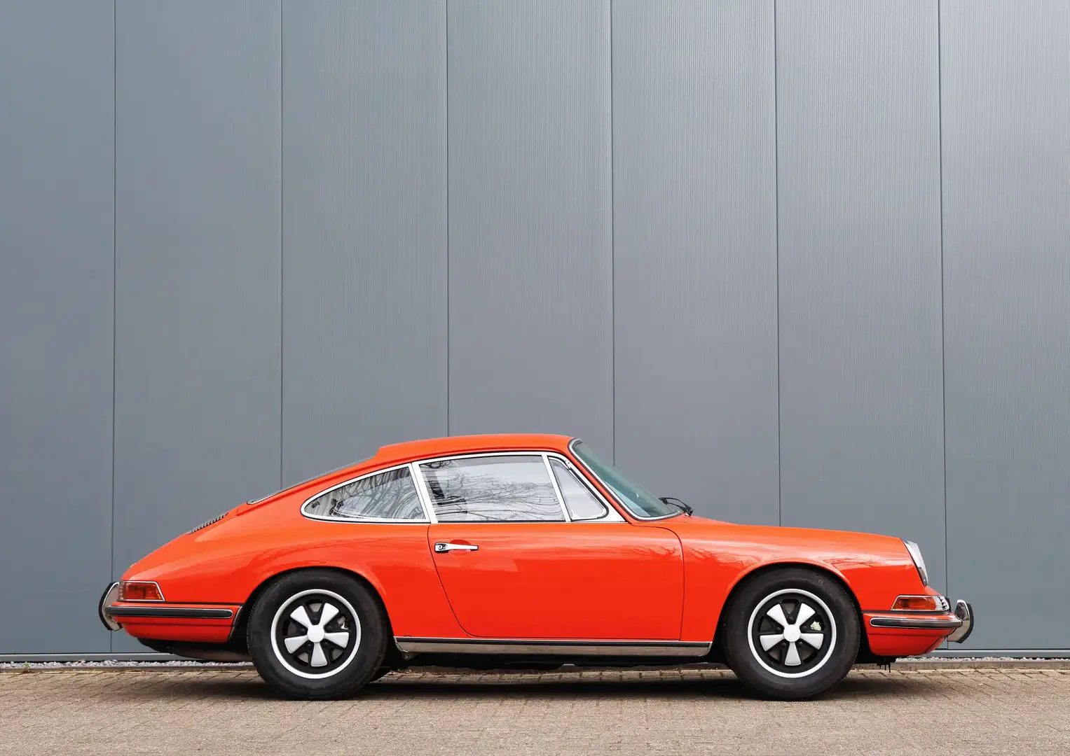 Porsche 911 s Oranje - 2