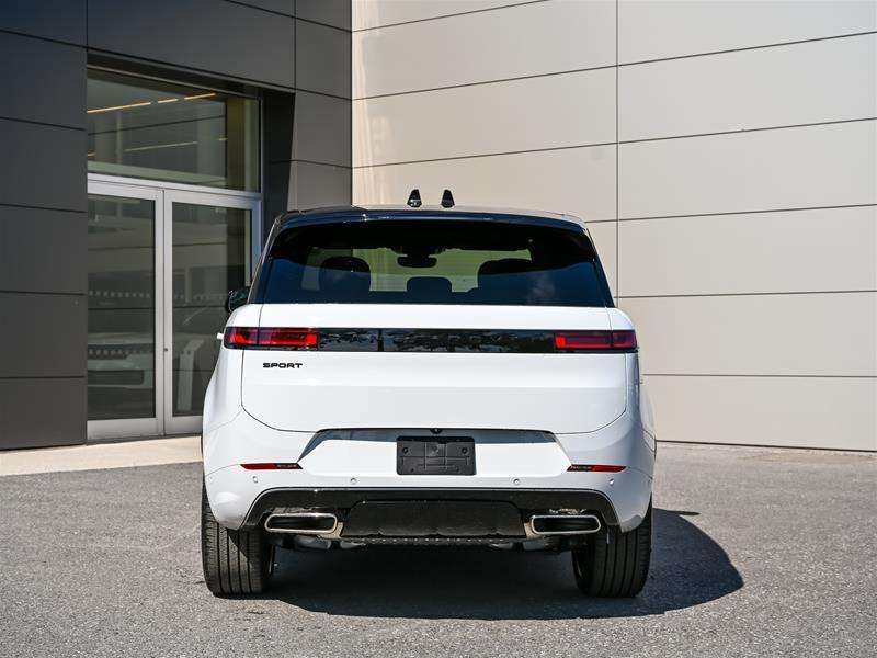 2025 Land Rover Range Rover Sport P400 Dynamic SE alt 5