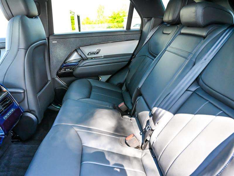2025 Land Rover Range Rover Sport P400 Dynamic SE thumb 13