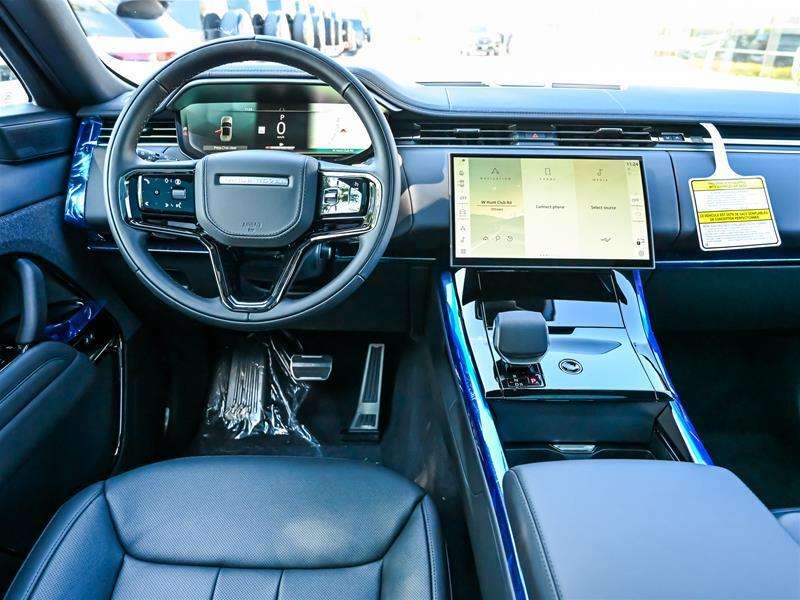 2025 Land Rover Range Rover Sport P400 Dynamic SE thumb 9
