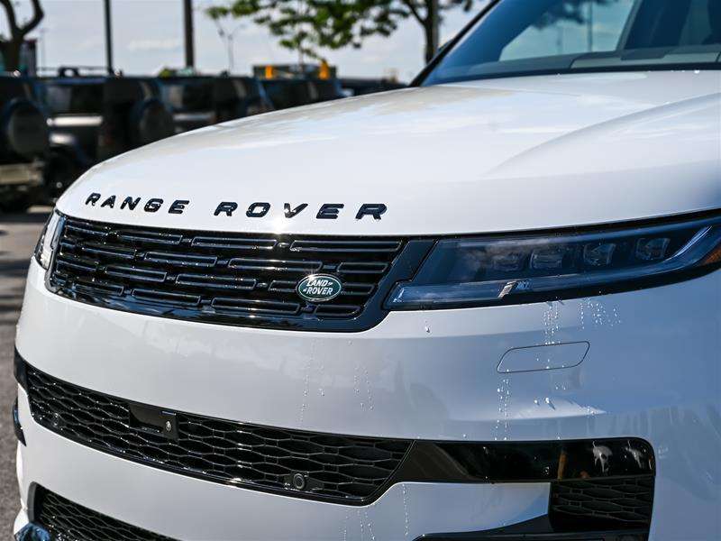2025 Land Rover Range Rover Sport P400 Dynamic SE thumb 7