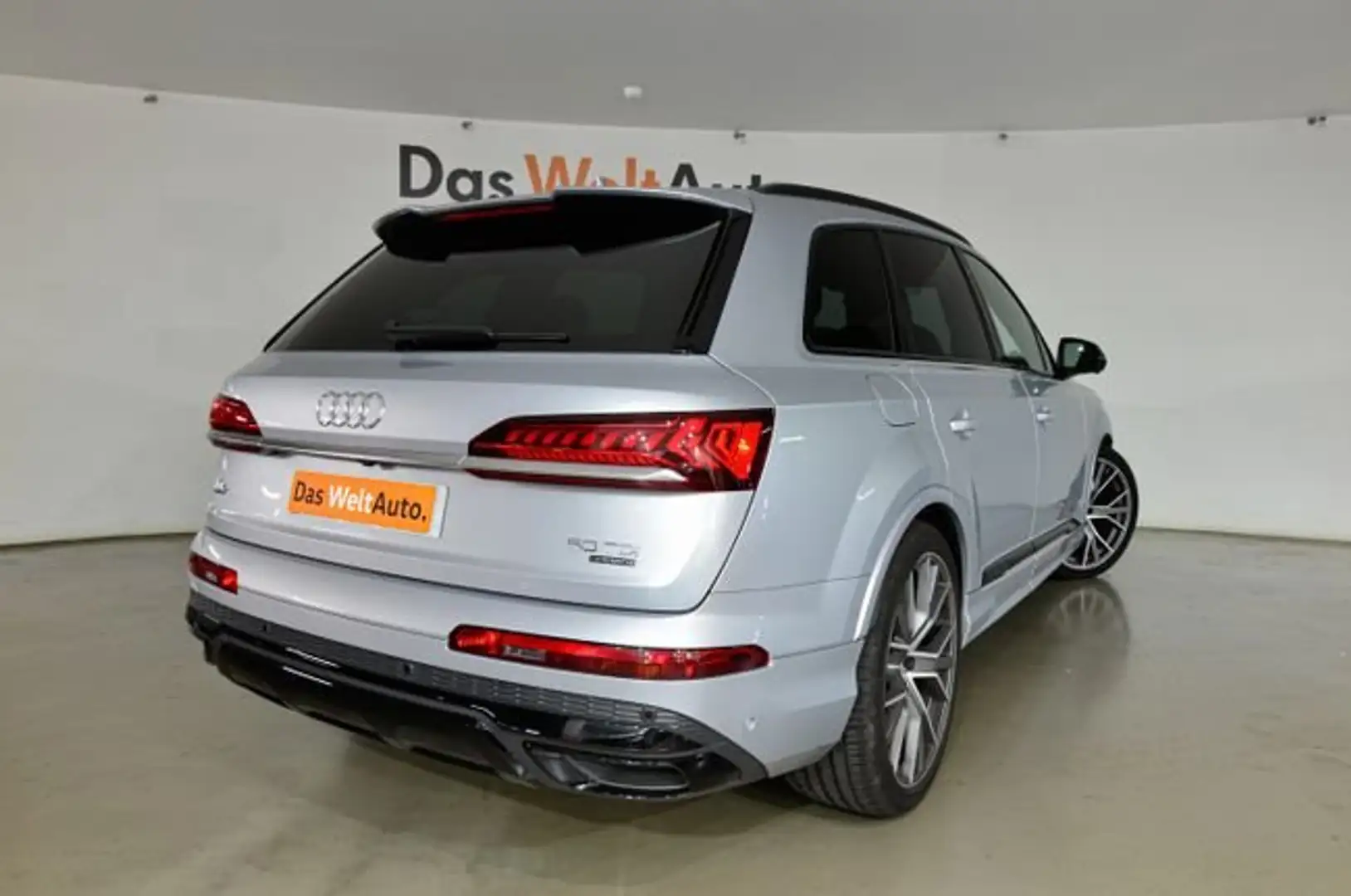 Audi Q7 (3.0) TDI 50 210kW (286CV) Tiptronic quattro Plateado - 2
