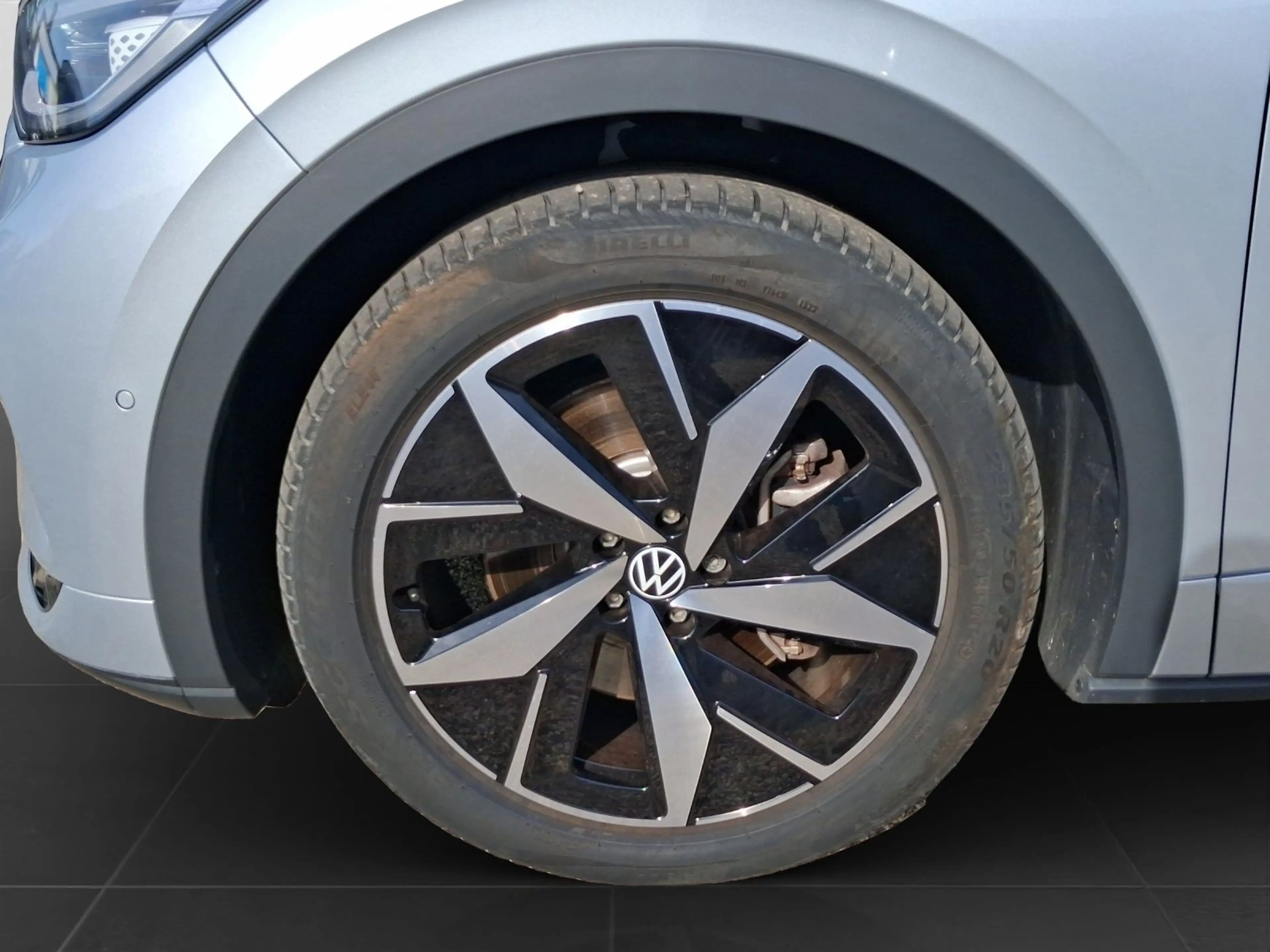 Volkswagen ID.5 GTX IQ.LIGHT HuD LM20 — photo 7