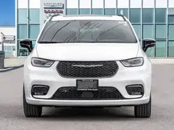 Chrysler Pacifica 2026