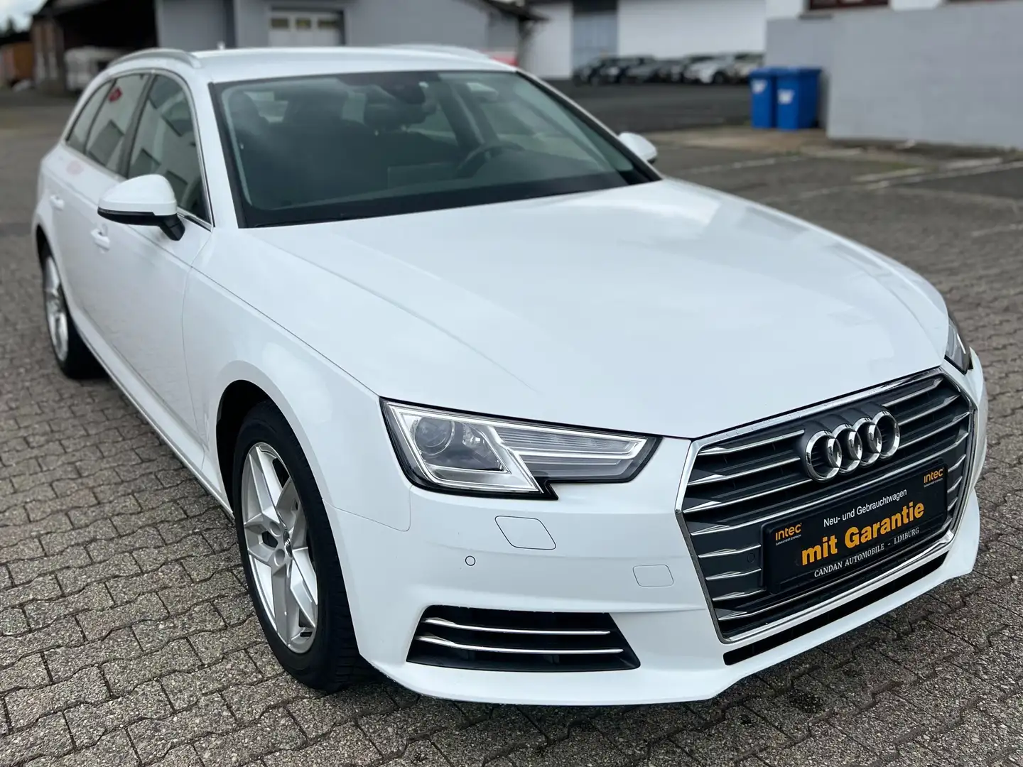 Audi A4 sport*VIRTUAL*Automatik Weiß - 2