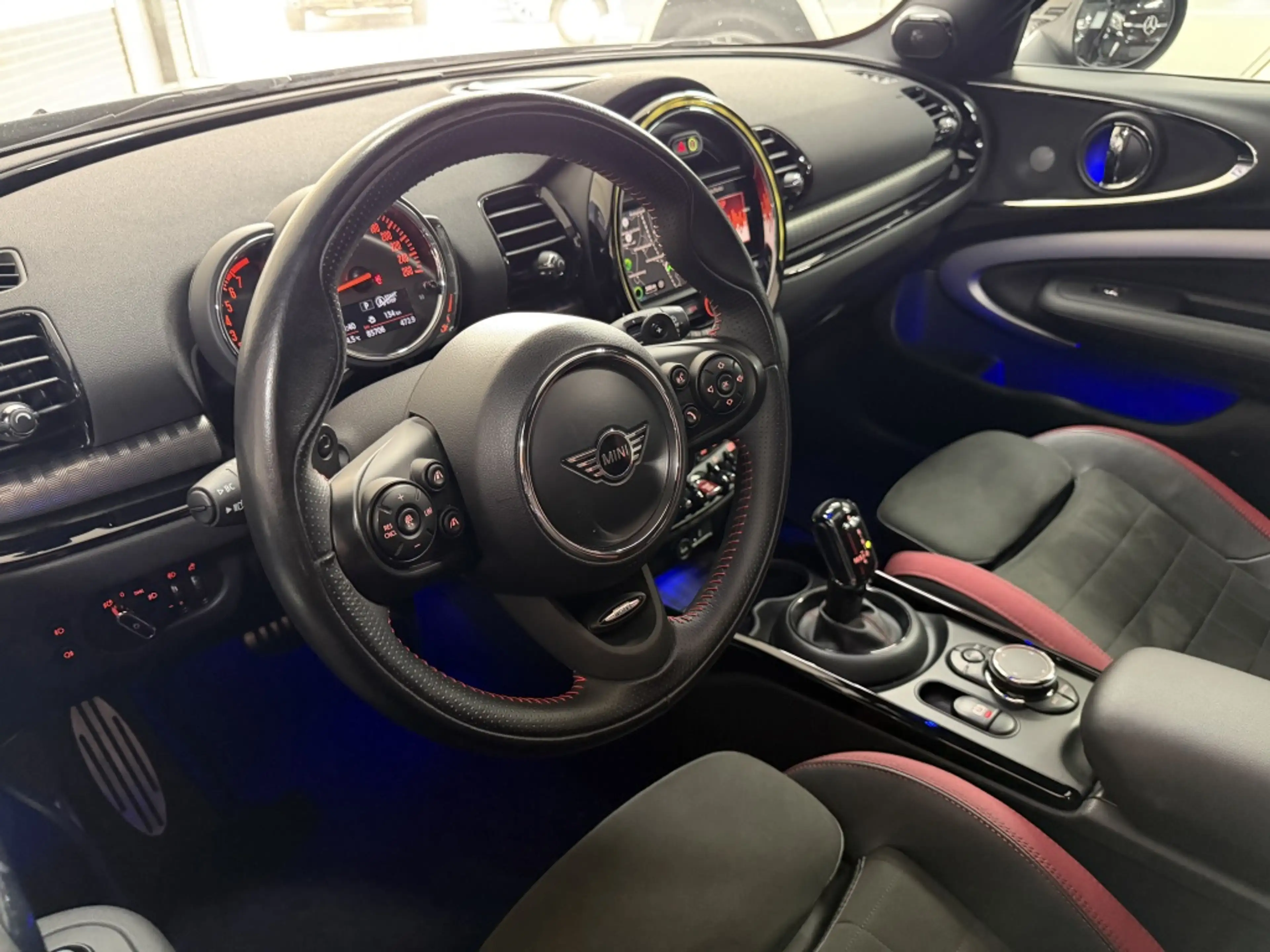 MINI John Cooper Works Clubman 2.0 S JCW AUT. PANO 192PK 2019 — photo 9