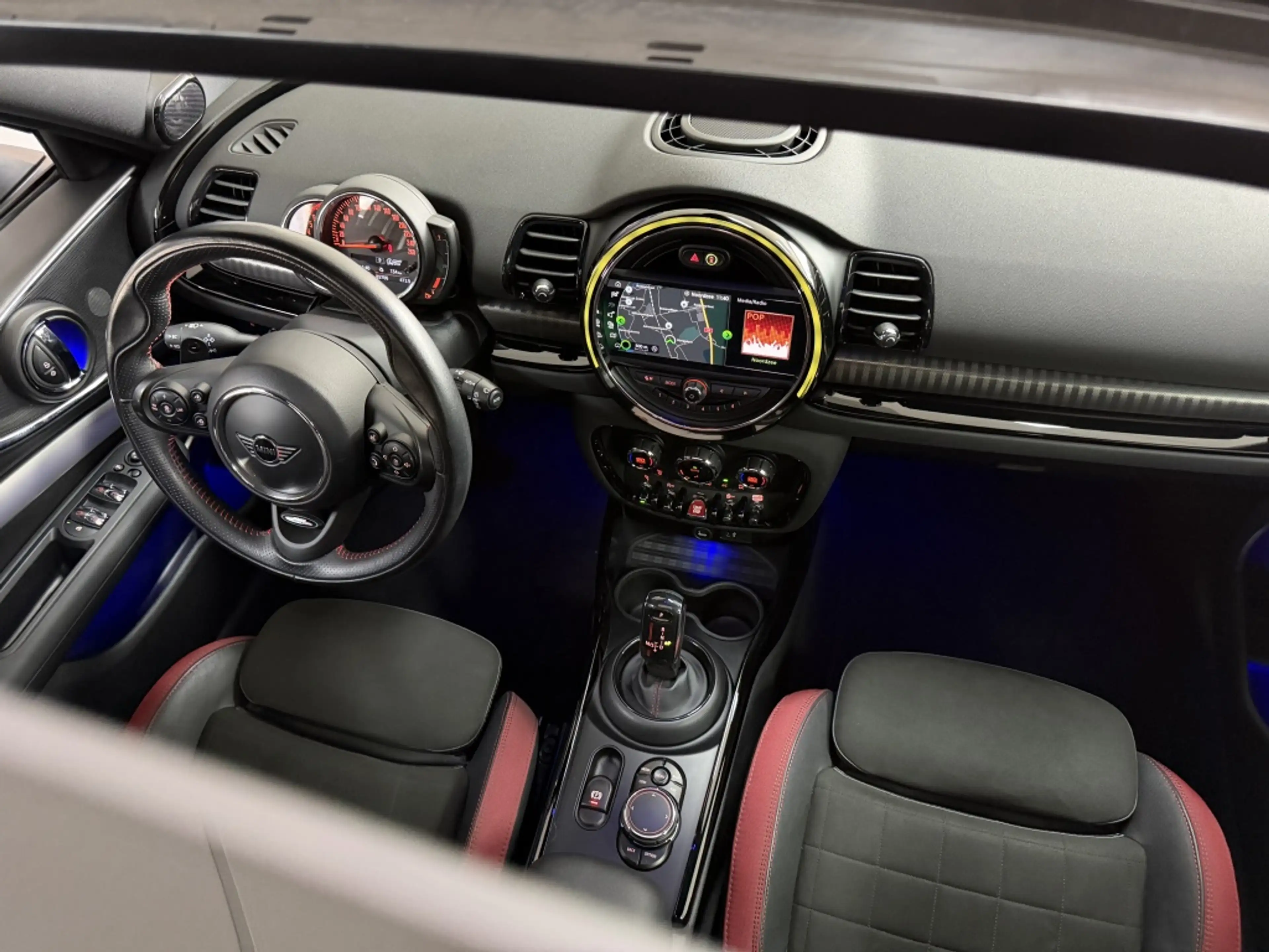 MINI John Cooper Works Clubman 2.0 S JCW AUT. PANO 192PK 2019 — photo 2