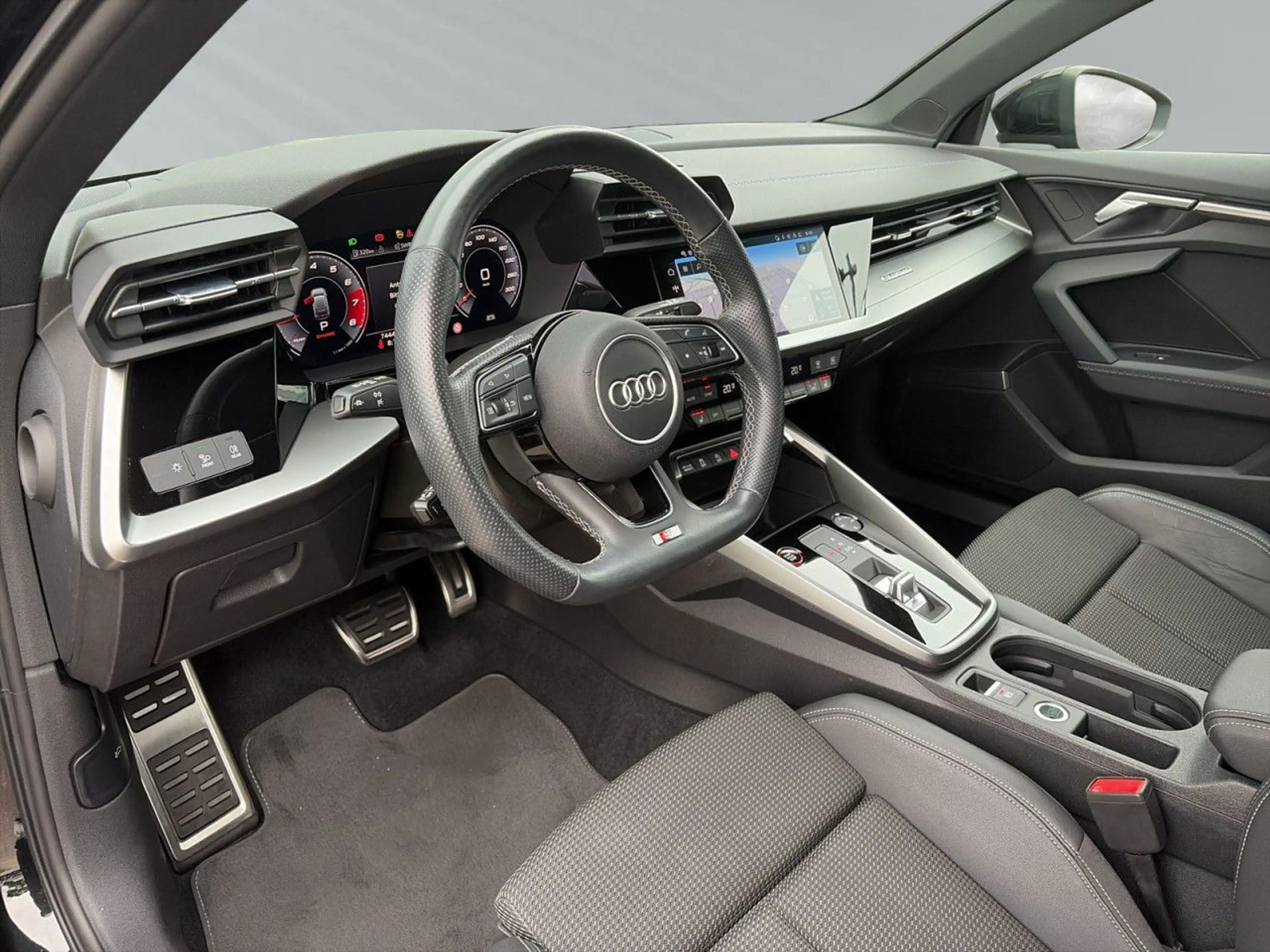 Audi S3 Sportback 2.0 TFSI quattro s-tronic LED B&O PDC — photo 8