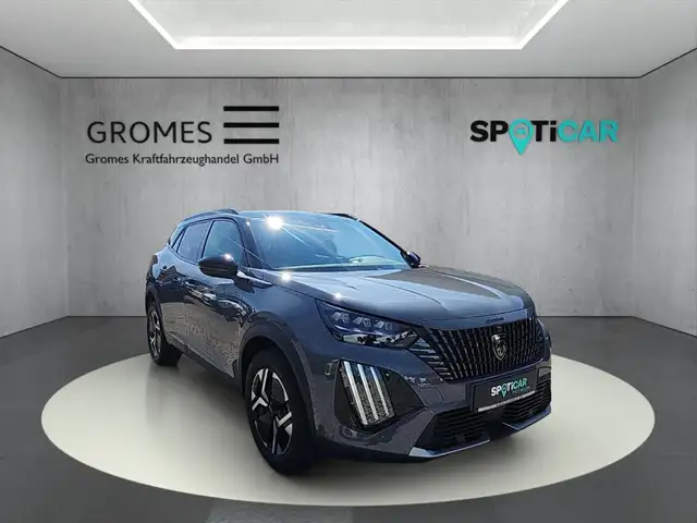 Peugeot 2008 main image