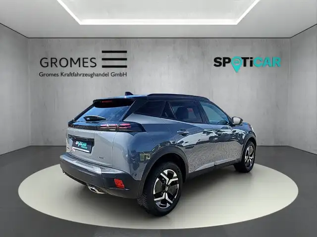 Peugeot 2008 view 3