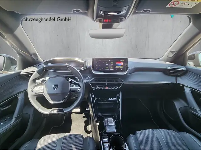 Peugeot 2008 view 12