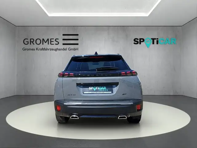 Peugeot 2008 view 4