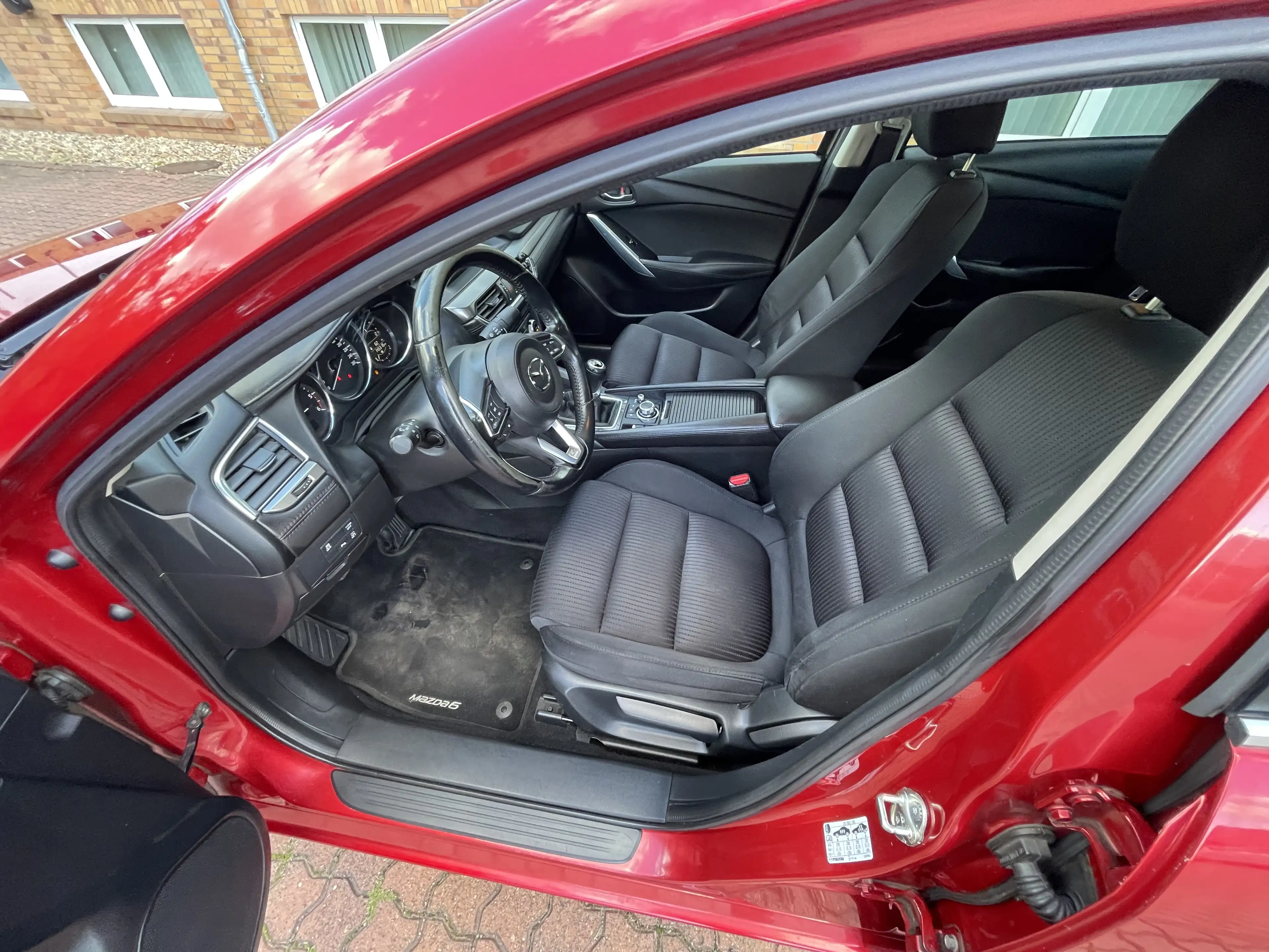 Mazda 6 6 Stufenheck Diesel SKYACTIV-D 150 i-ELOOP Center-Line — photo 11
