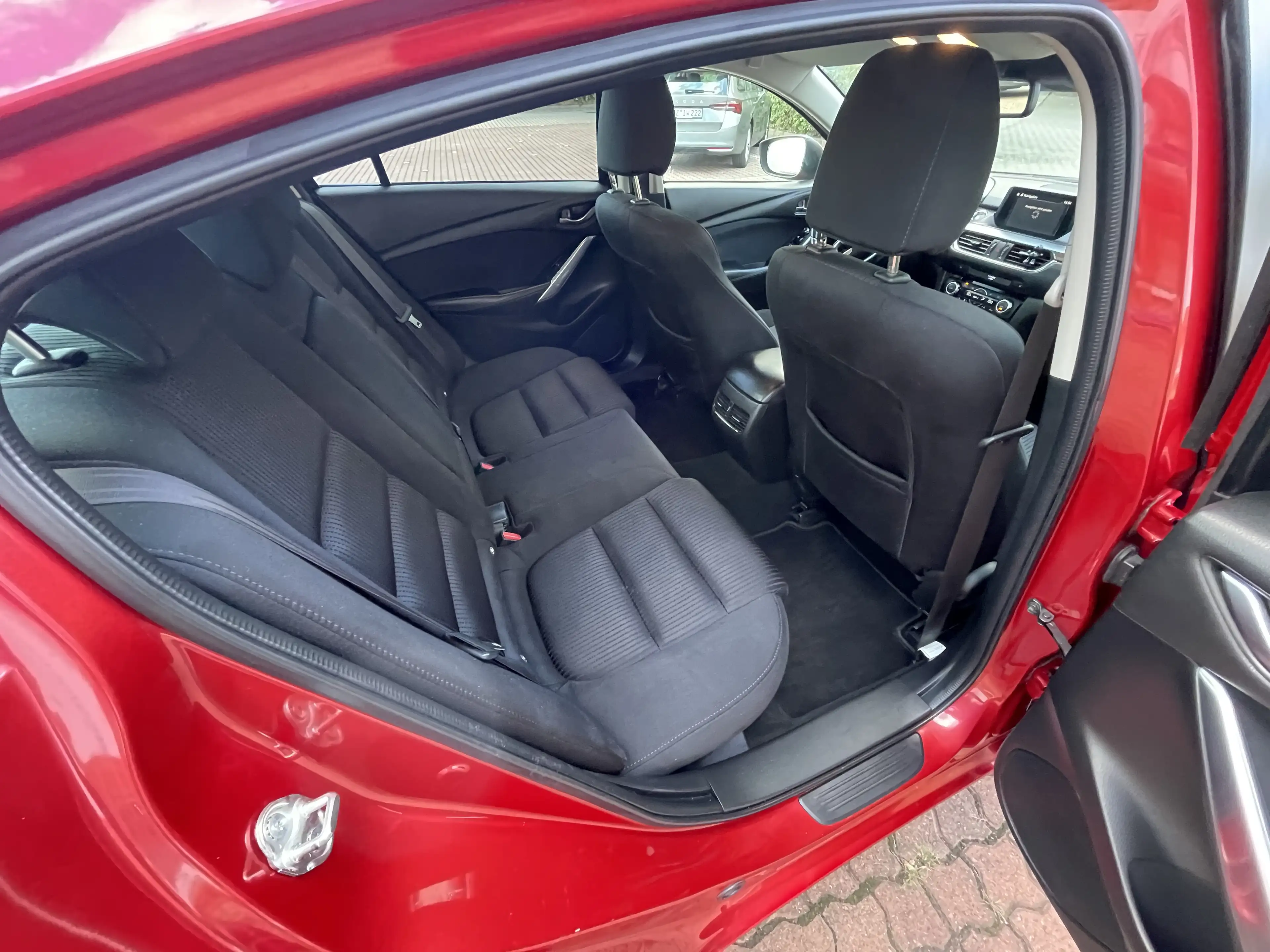 Mazda 6 6 Stufenheck Diesel SKYACTIV-D 150 i-ELOOP Center-Line — photo 8