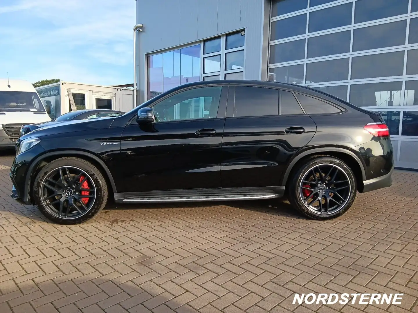 Mercedes-Benz GLE 63 AMG GLE63S AMG COUPE+PERFORMANCE+AIR+PANO+NIGHT+DIST Schwarz - 2