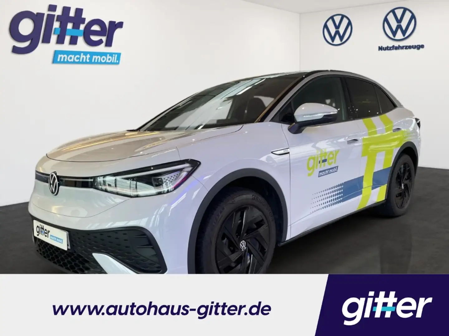 Volkswagen ID.5 Pro Performance 150 kW mit AHK-klappbar Panorama Weiß - 1
