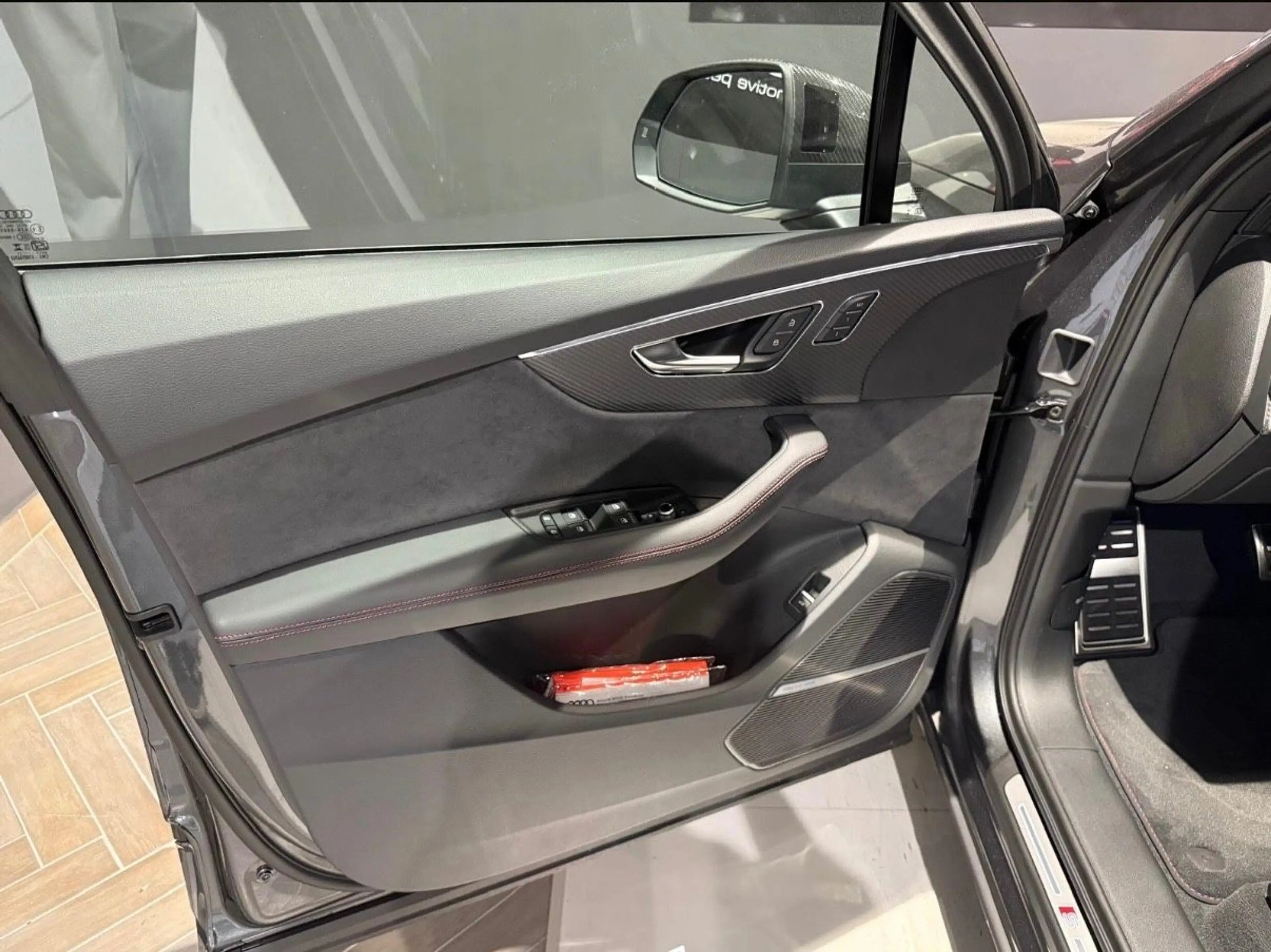 Audi SQ7 TFSI quattro tiptronic — photo 12