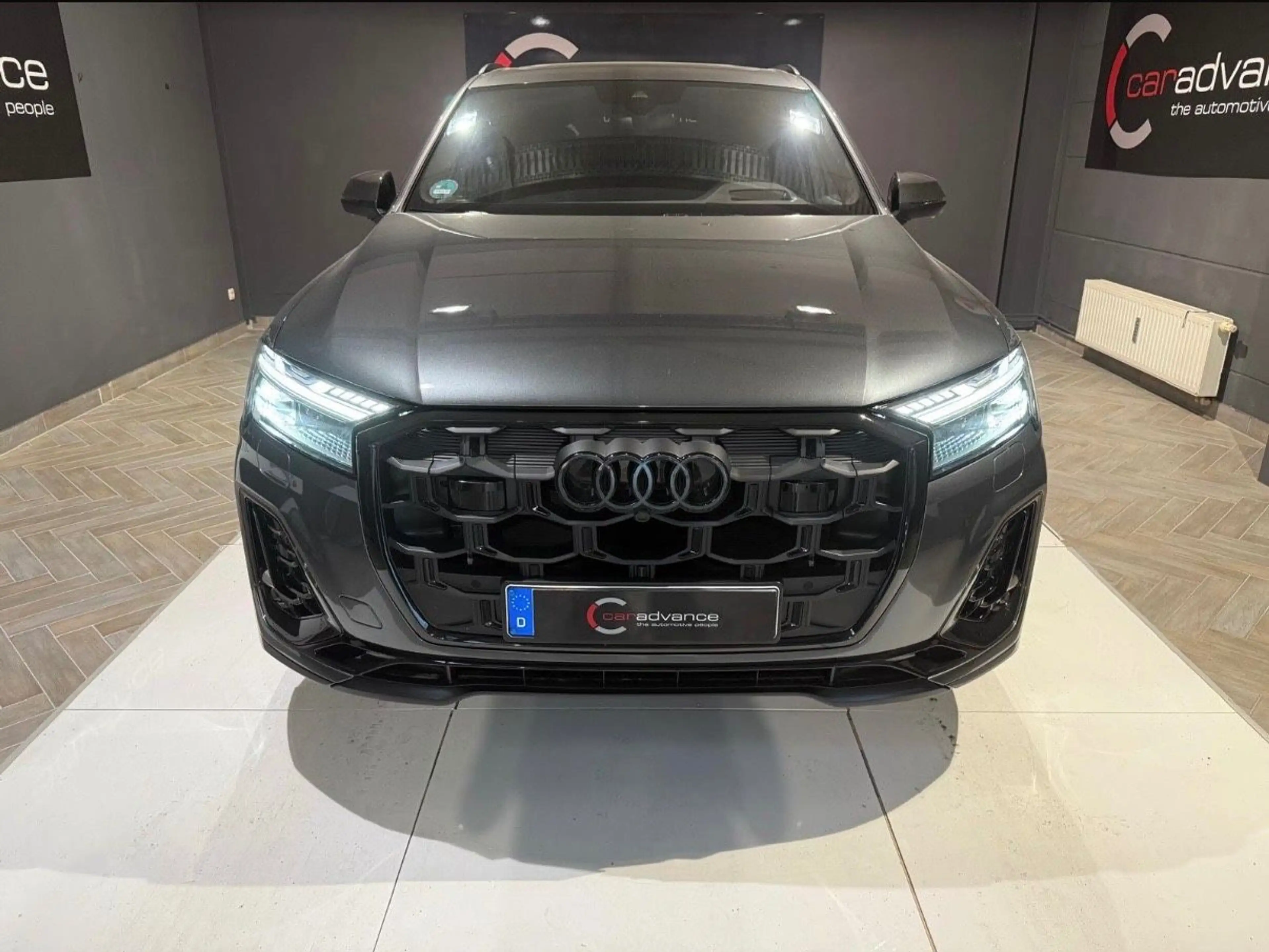Audi SQ7 TFSI quattro tiptronic