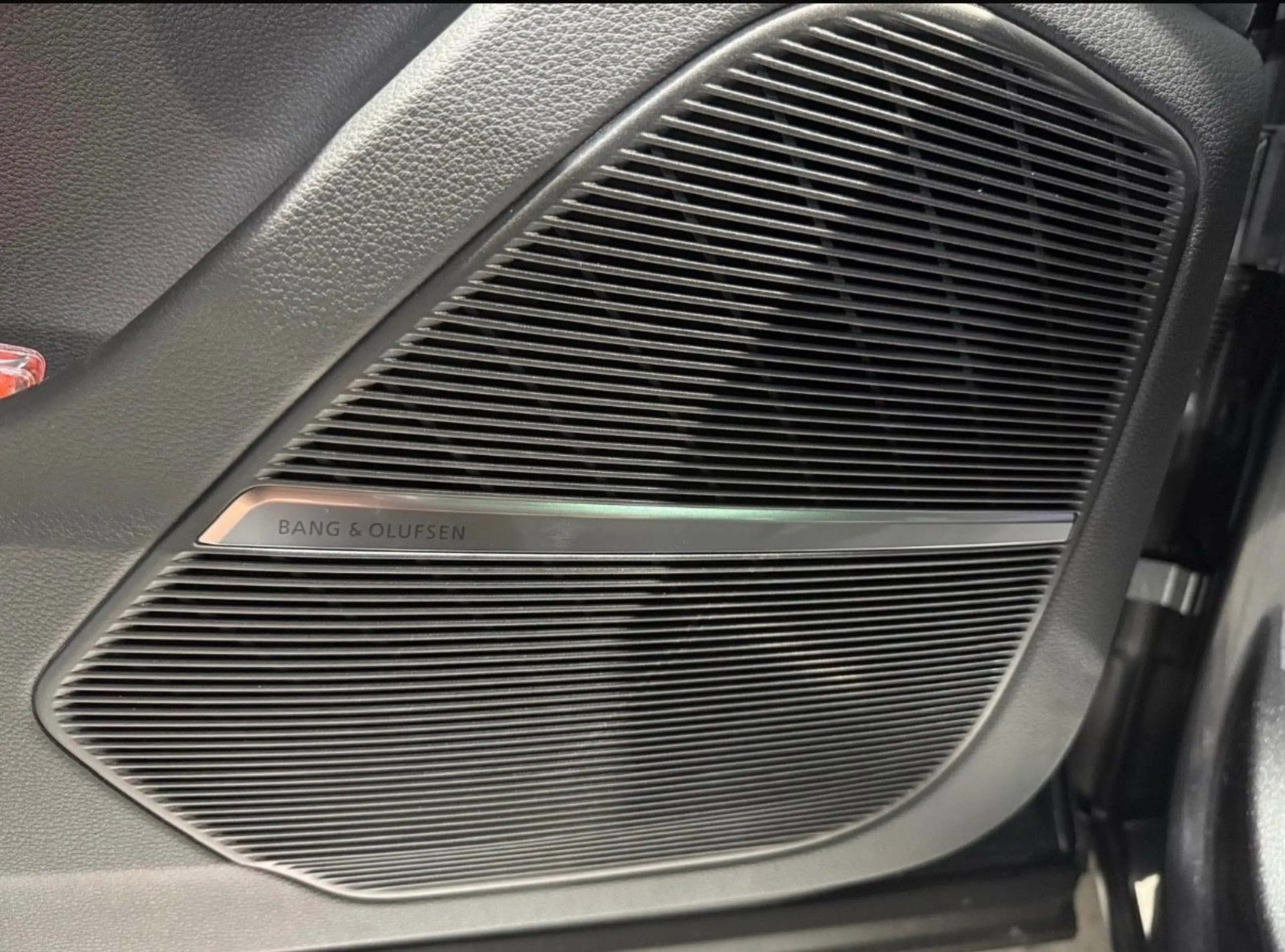 Audi SQ7 TFSI quattro tiptronic — photo 13