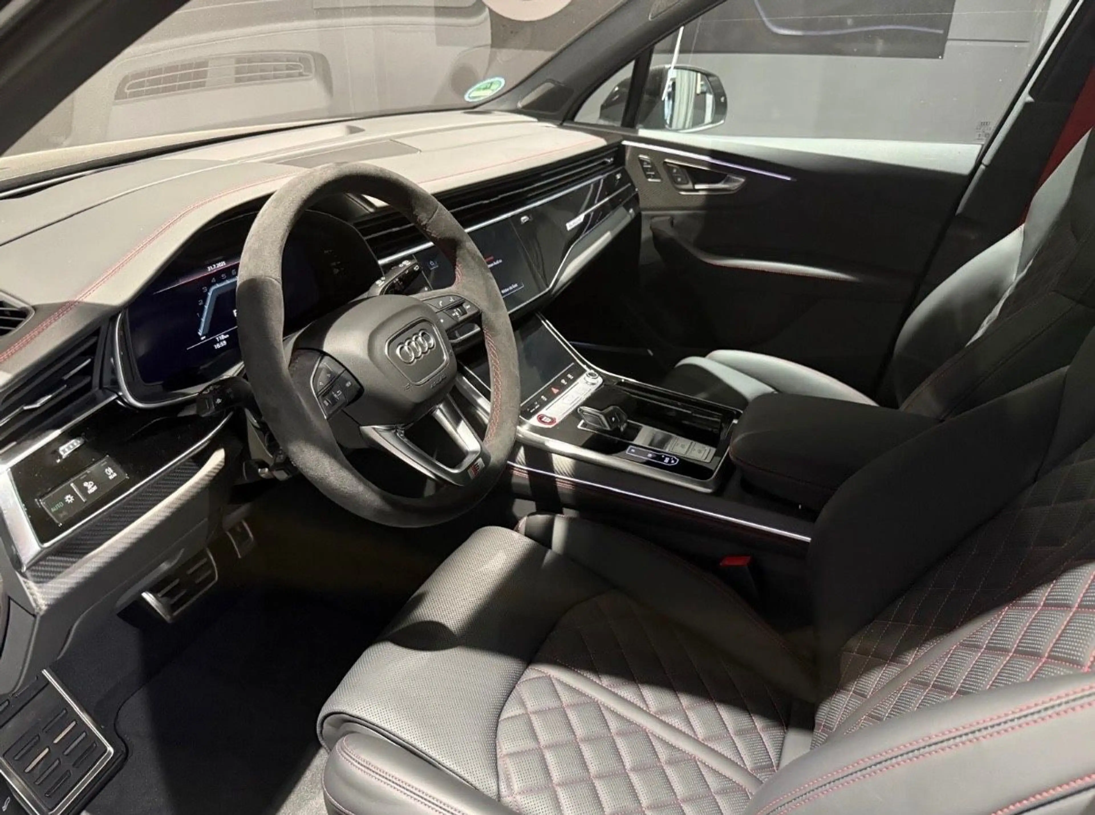 Audi SQ7 TFSI quattro tiptronic — photo 15