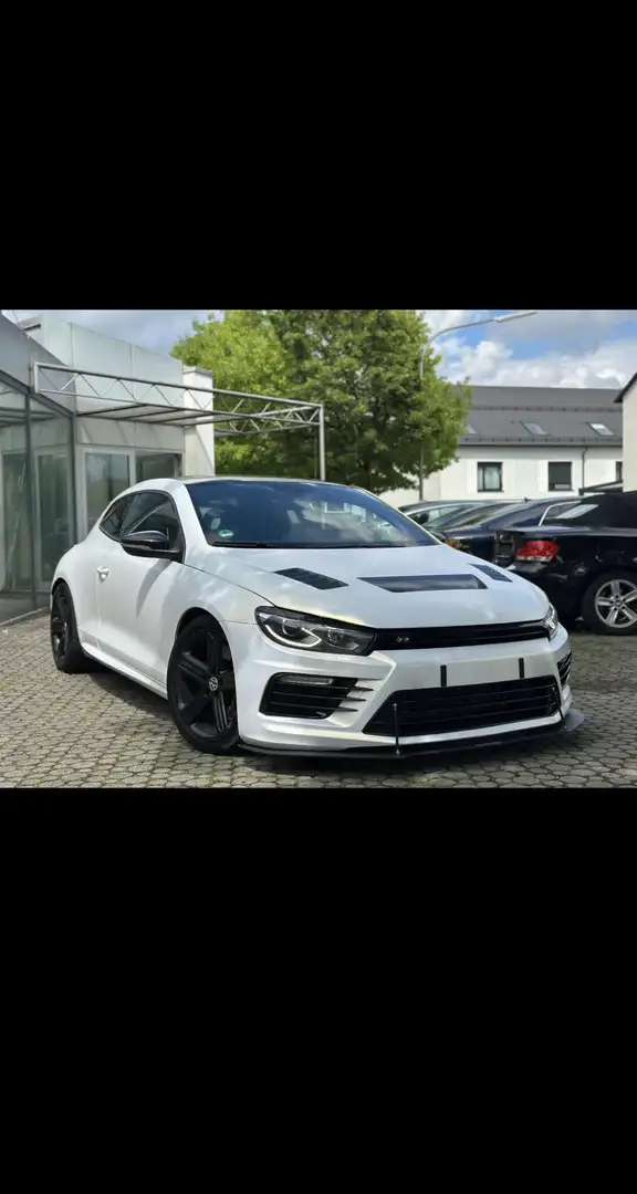 Volkswagen Scirocco R DSG - 1