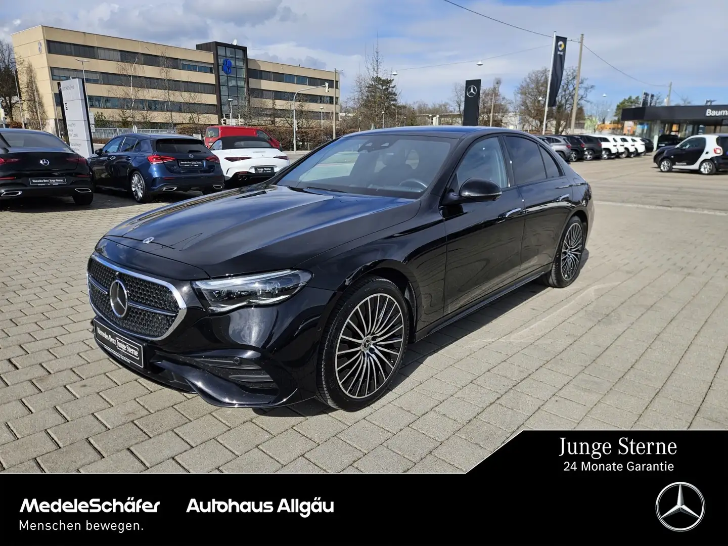 Mercedes-Benz E 400 E 400 e 4M AMG Night 20" AHK 4D Superscreen 360° Schwarz - 1