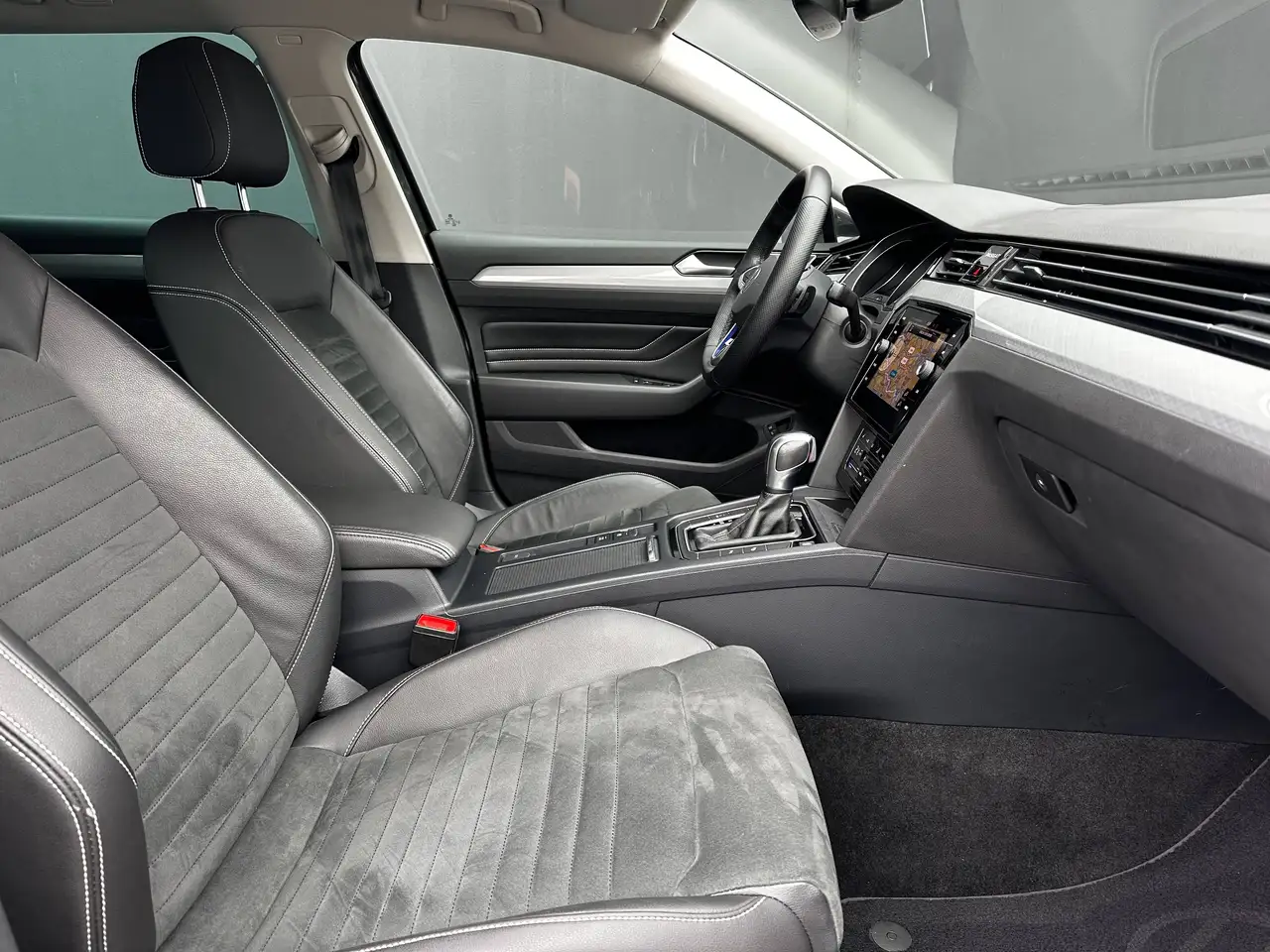 Volkswagen Passat **VERKOCHT**GTE 1.4eHybrid PHEV*AUT.*LEDER-ALCANTARA*NAVI*VIRTUAL COCKPIT*IQ LED*CAMERA* CAR PLAY*, миниатюра 10
