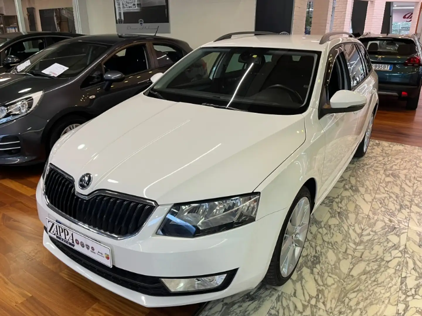 Skoda Octavia Wagon 1.4 TSI Elegance Bianco - 1