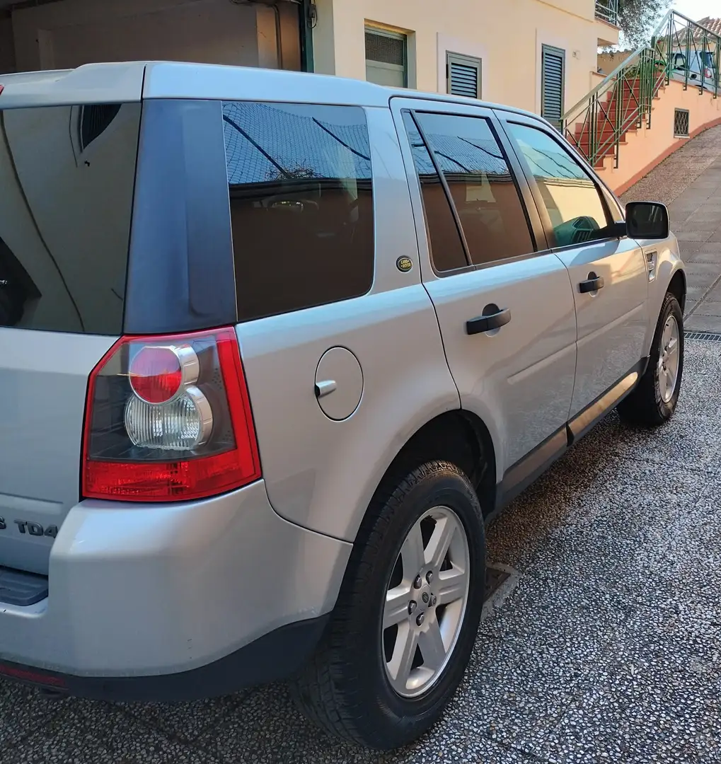 Land Rover Freelander STD4 112Kw euro4 Gris - 2