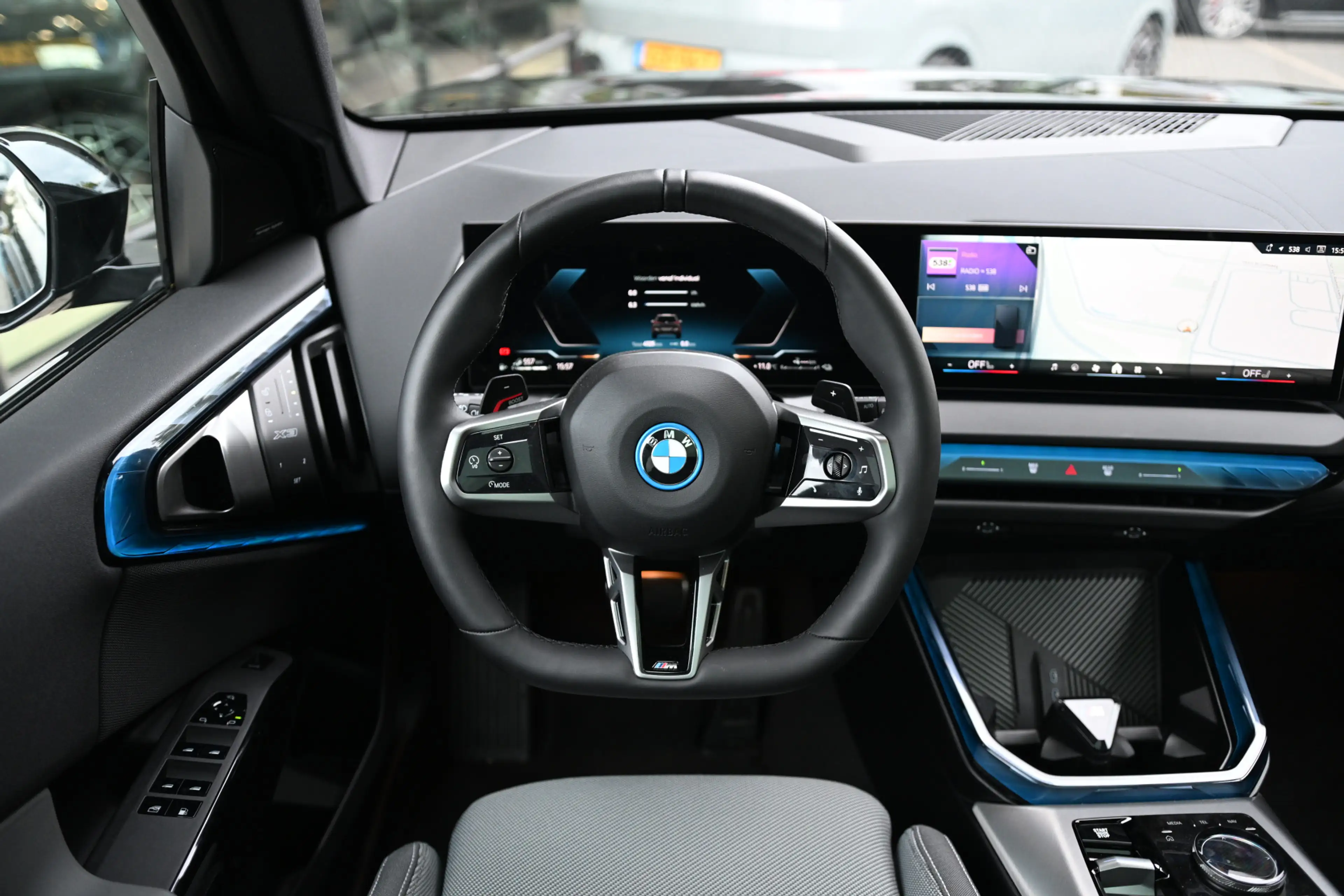BMW X3 30e xDrive M Sport Automaat / Panoramadak / Trekha — photo 15